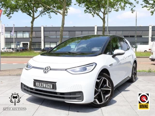 Volkswagen ID.3 Pure Panoramadak | Achteruitrijcamera | Keyless Go & Entry | IQ Light Matrix LED | Stoel&Stuurverwarming | 19"Inch |