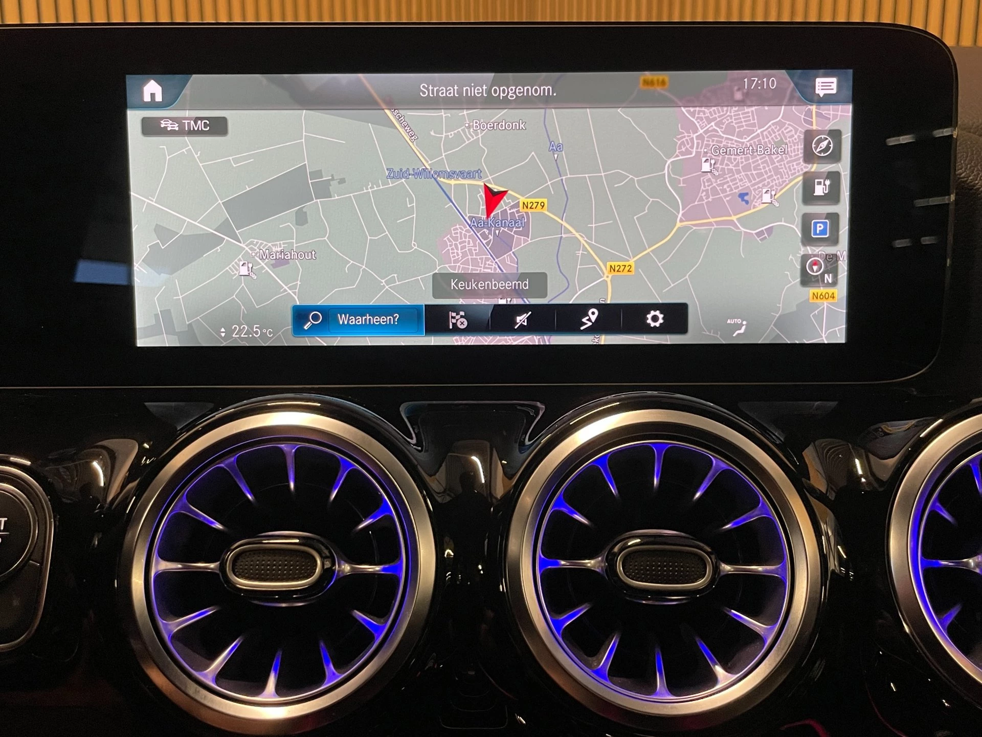 Hoofdafbeelding Mercedes-Benz EQA