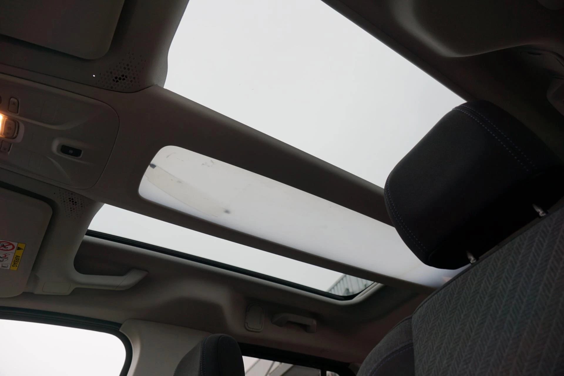 Hoofdafbeelding Peugeot Rifter