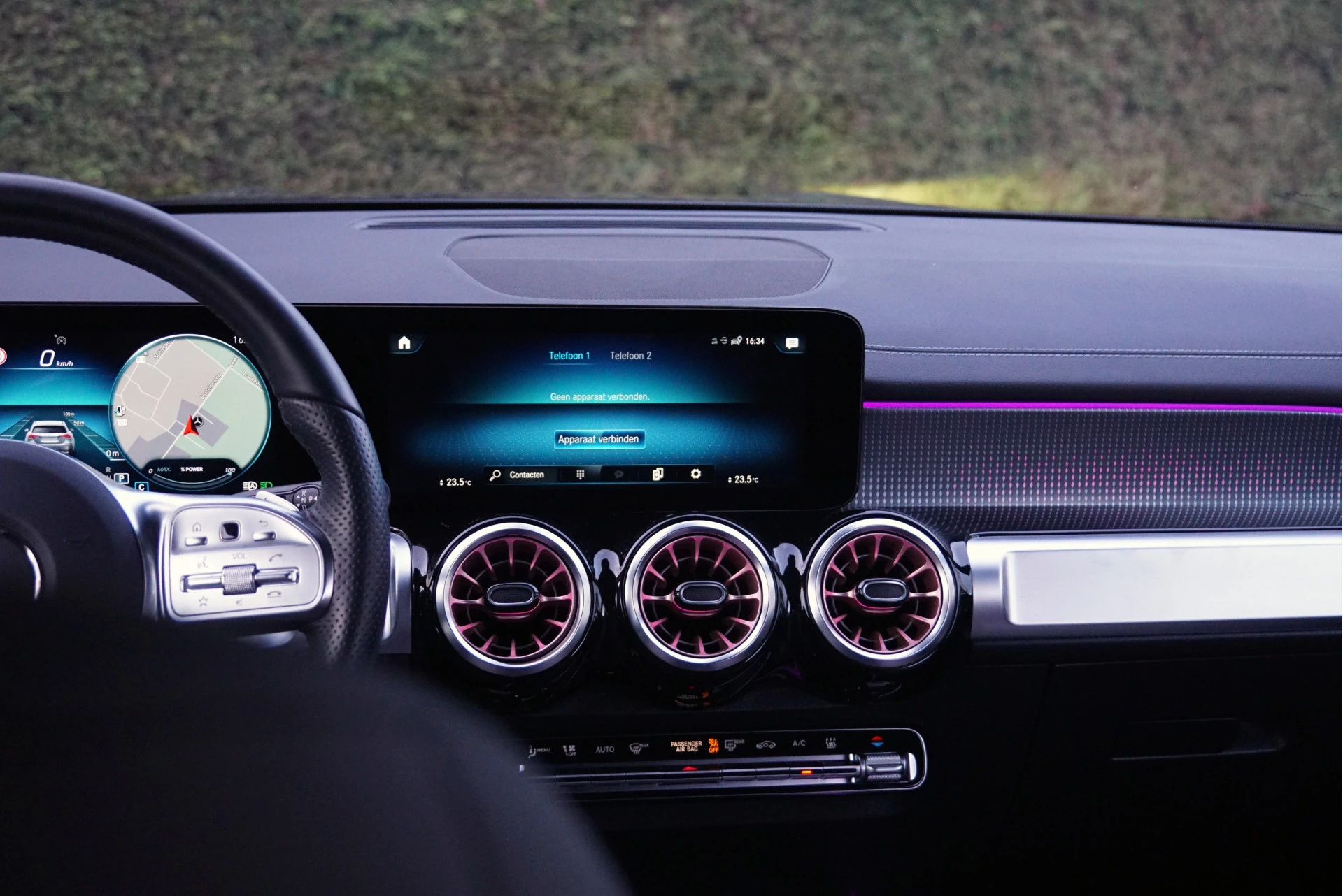 Hoofdafbeelding Mercedes-Benz EQB