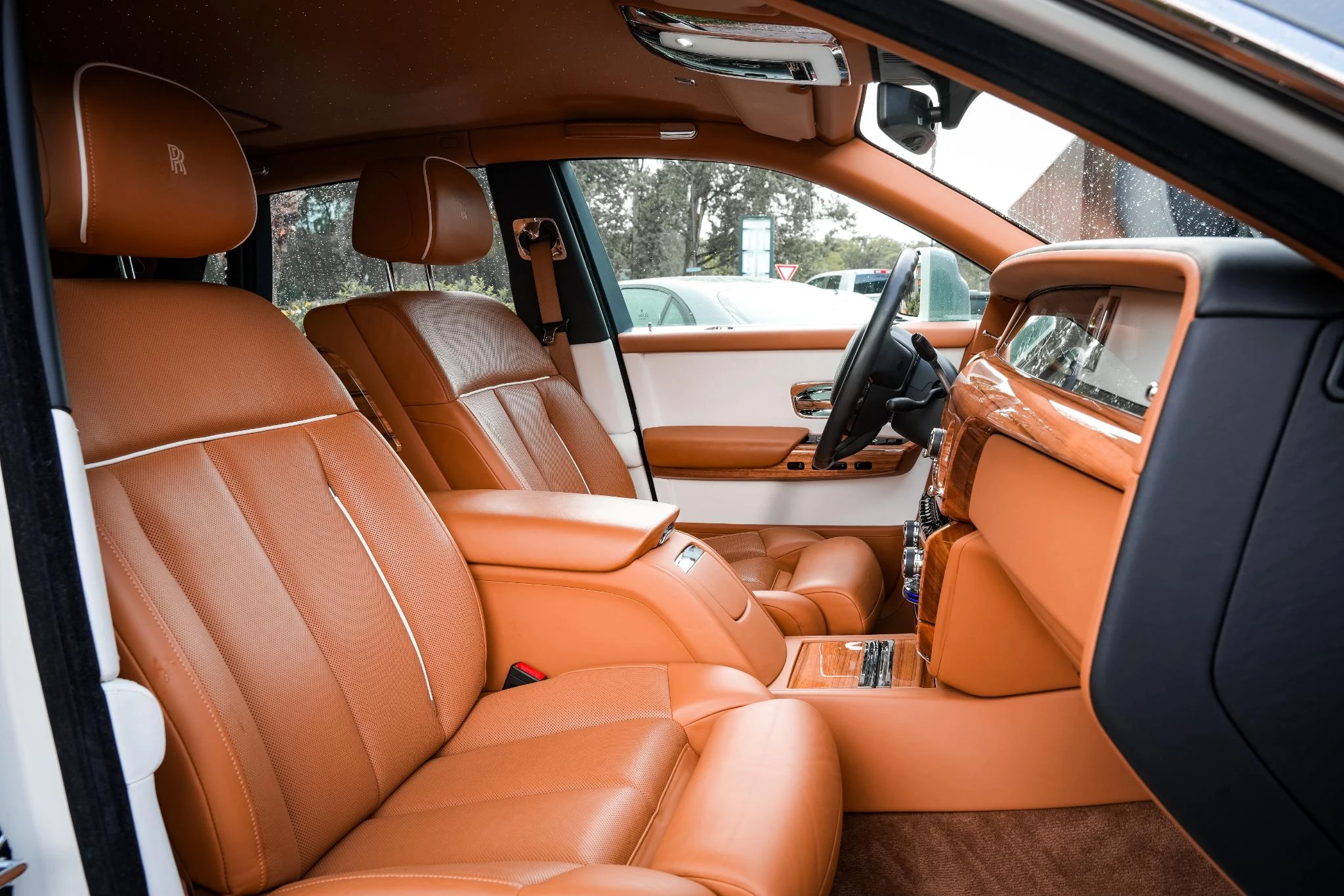 Hoofdafbeelding Rolls-Royce Phantom