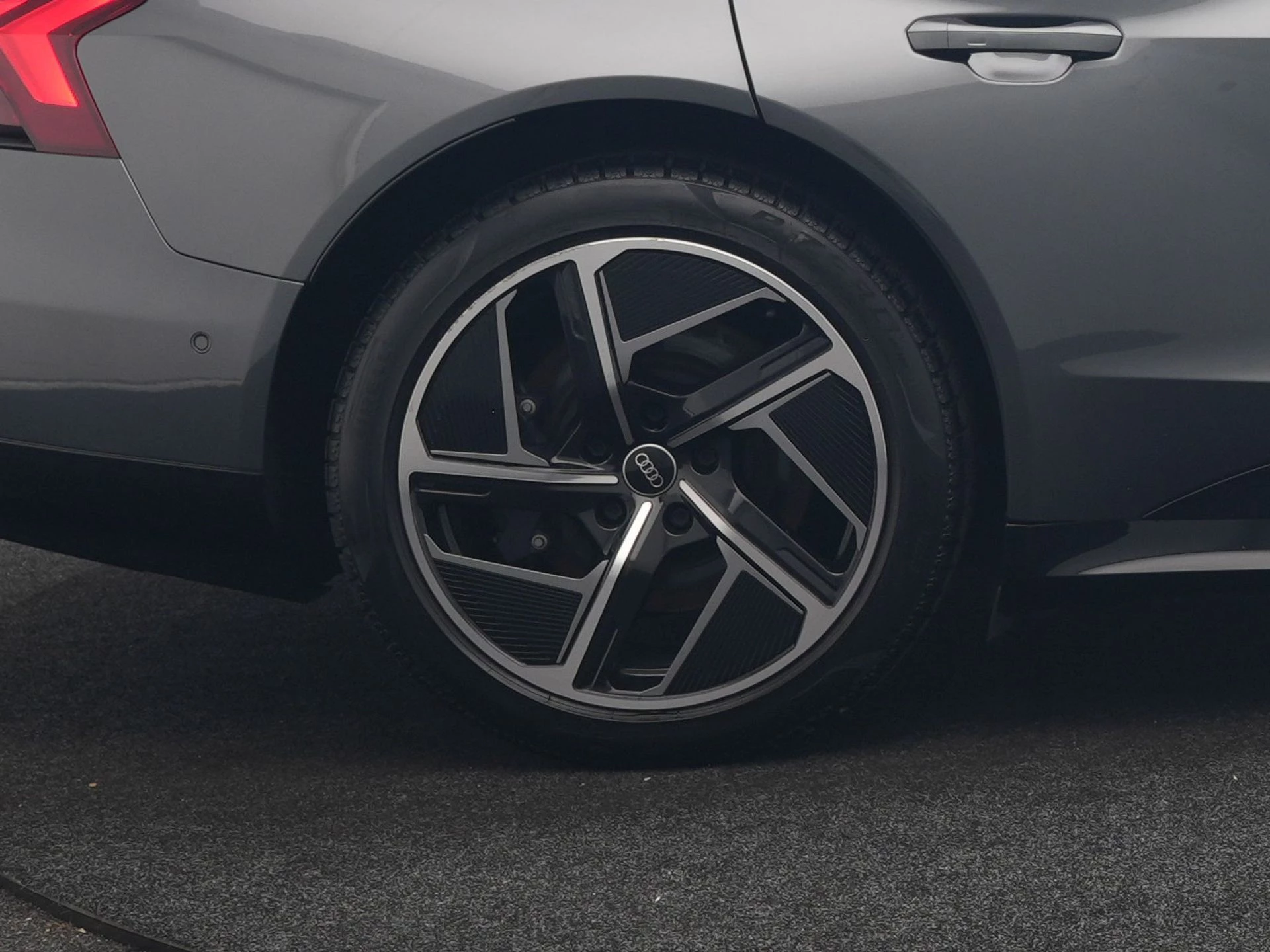 Hoofdafbeelding Audi e-tron GT