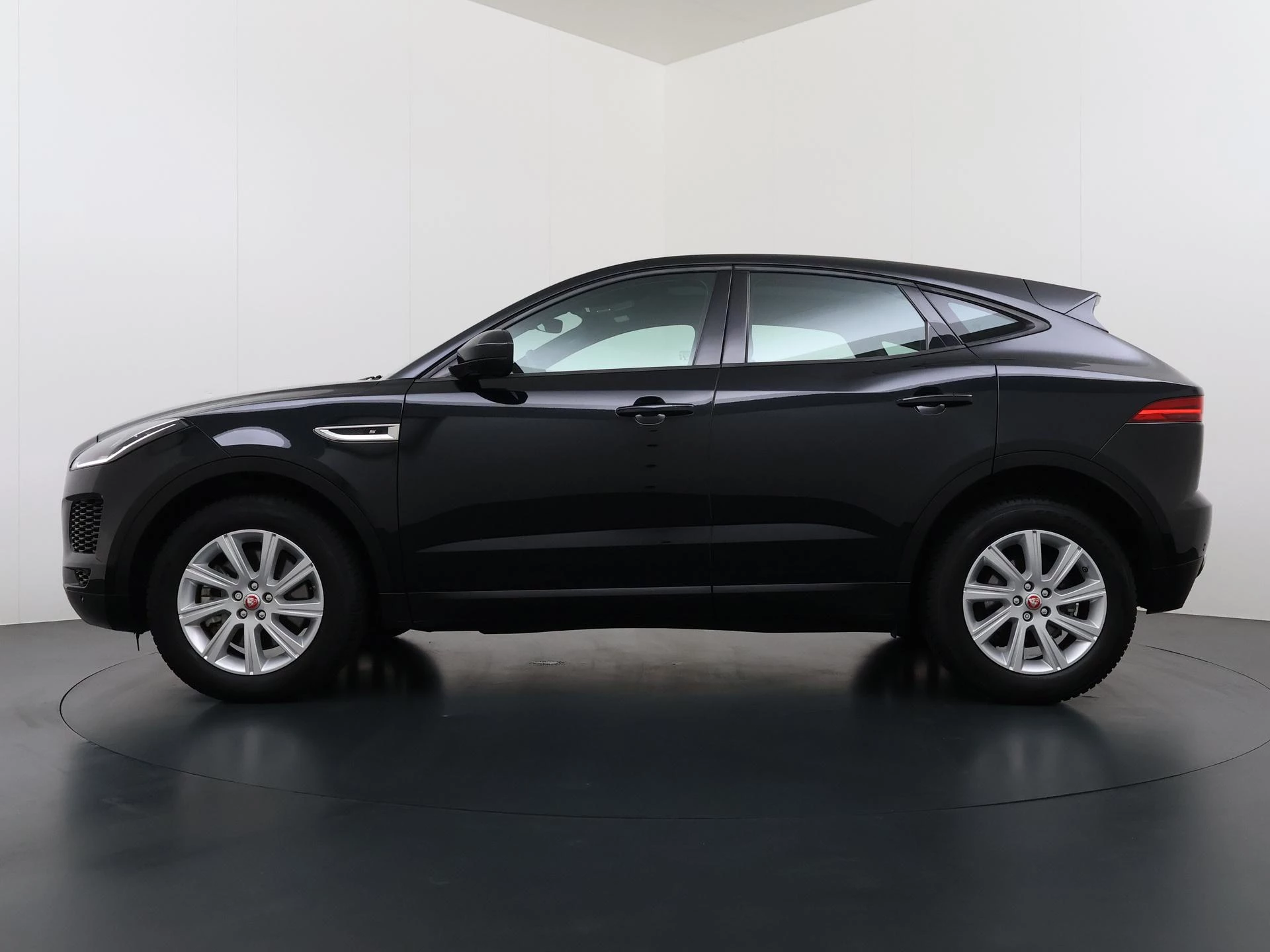 Hoofdafbeelding Jaguar E-PACE