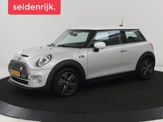 Mini Mini Electric Basic 33 kWh | Origineel NL | Carplay | Full LED |  Navigatie | Digital Cockpit | Climate control | Cruise control | Bluetooth