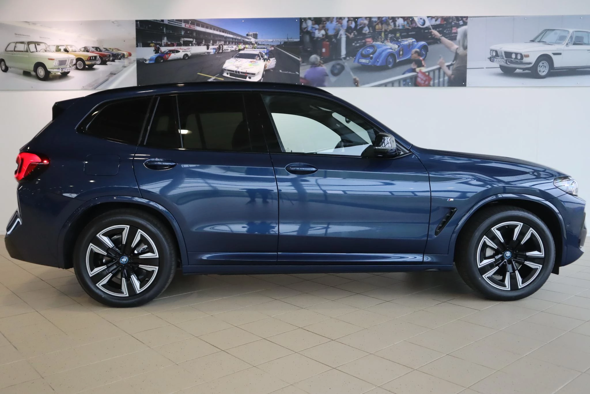 Hoofdafbeelding BMW iX3