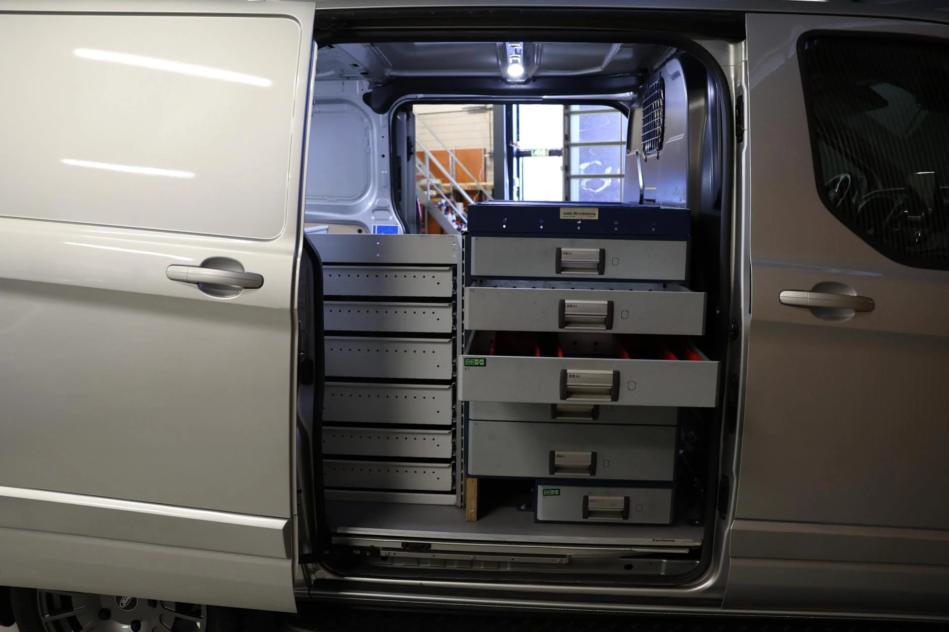 Hoofdafbeelding Ford Transit Custom
