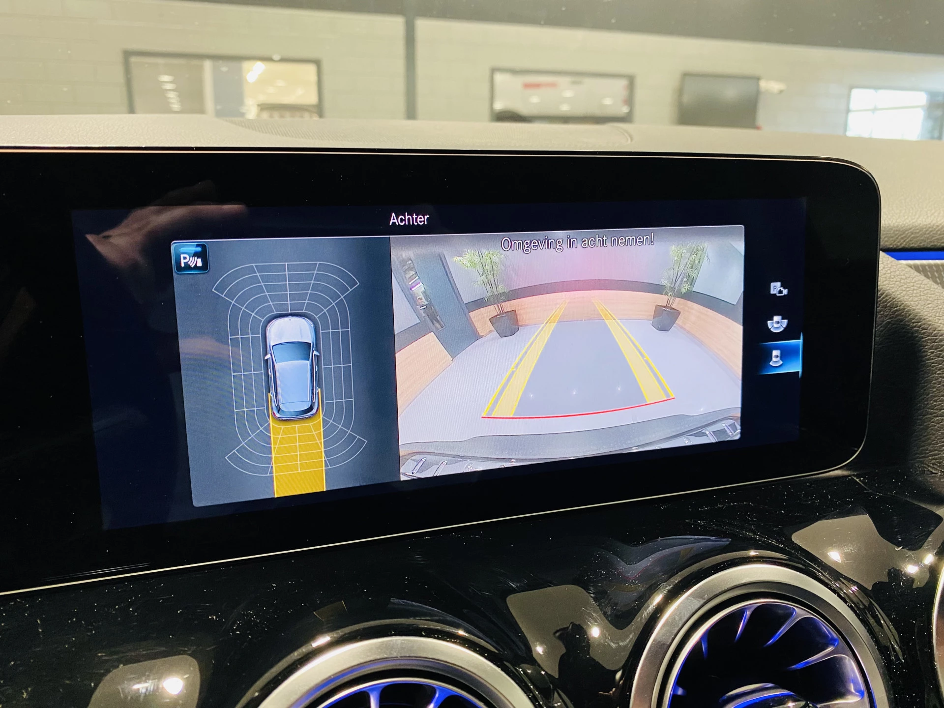 Hoofdafbeelding Mercedes-Benz EQA