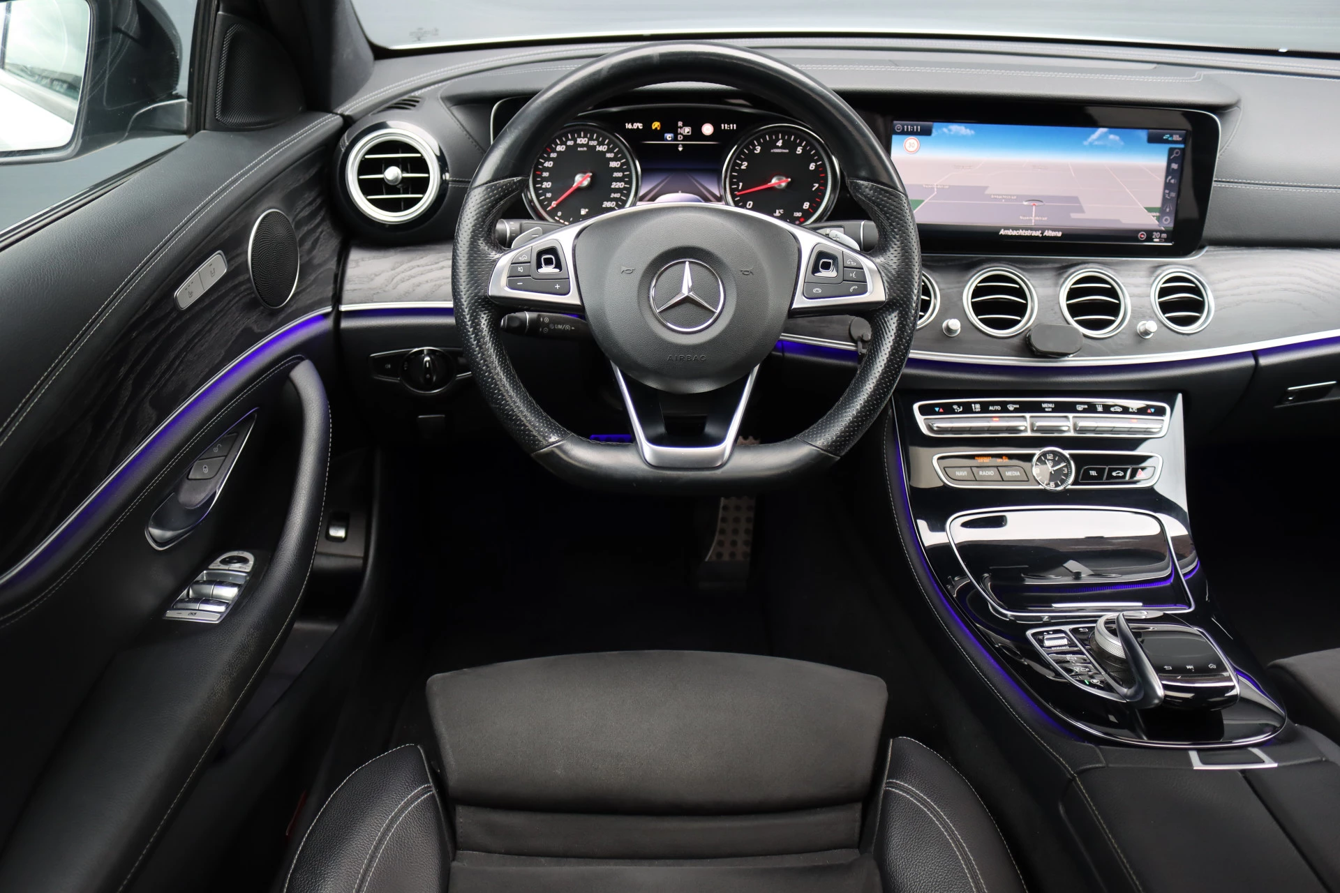 Hoofdafbeelding Mercedes-Benz E-Klasse