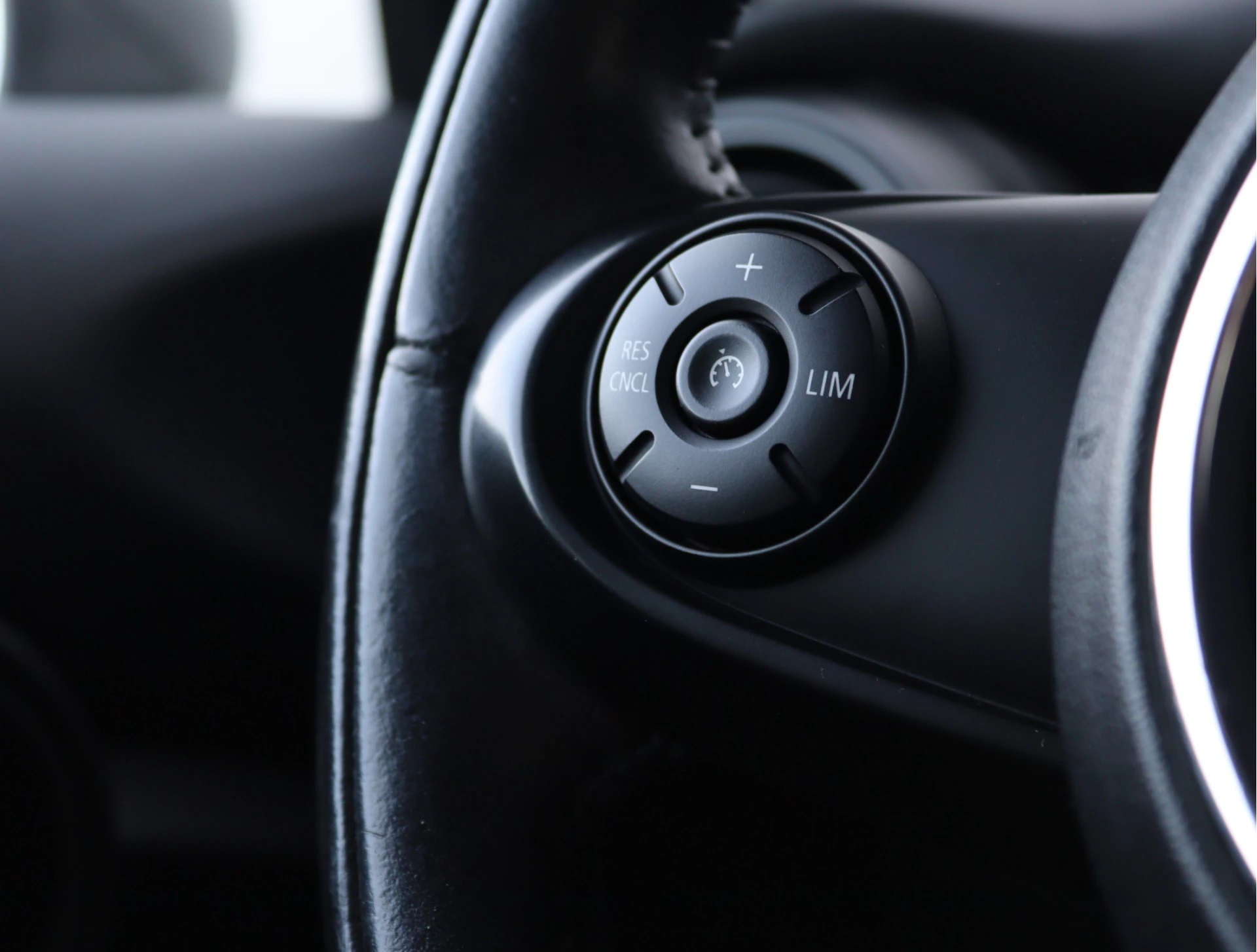 Hoofdafbeelding MINI One