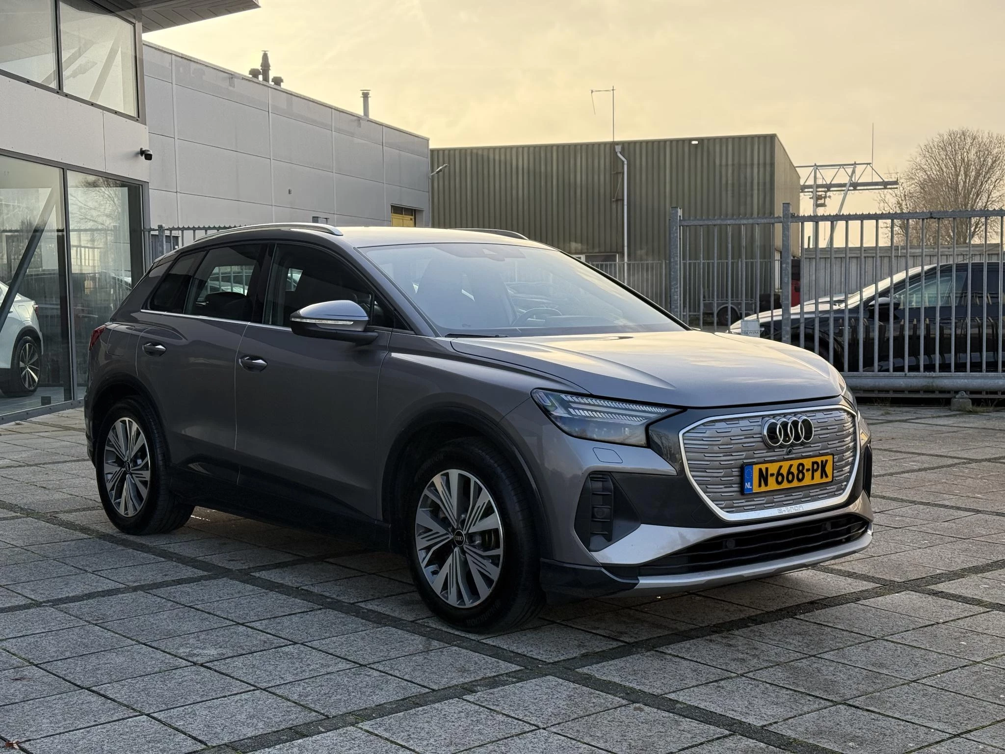 Hoofdafbeelding Audi Q4 e-tron