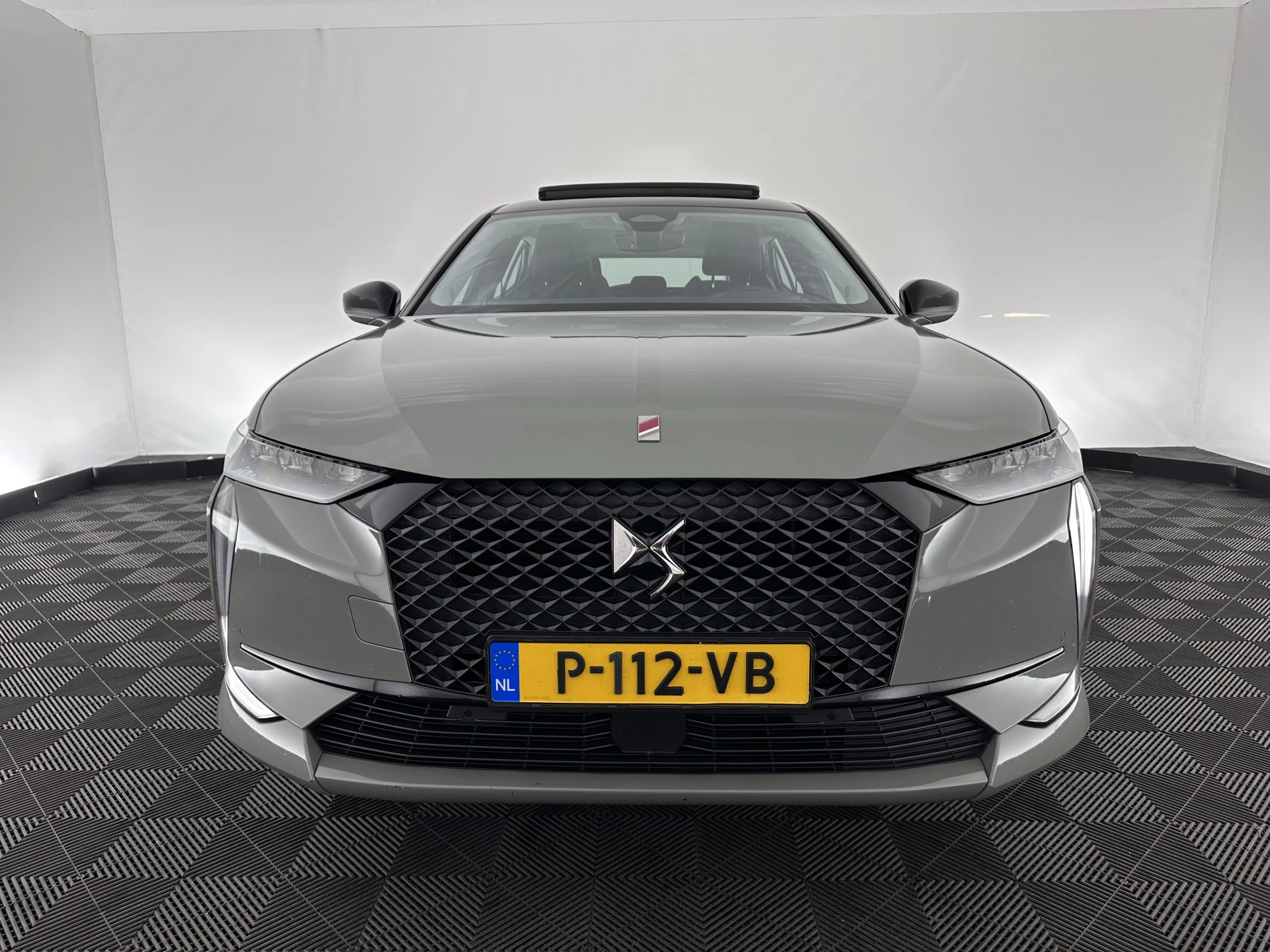 Hoofdafbeelding DS DS 4