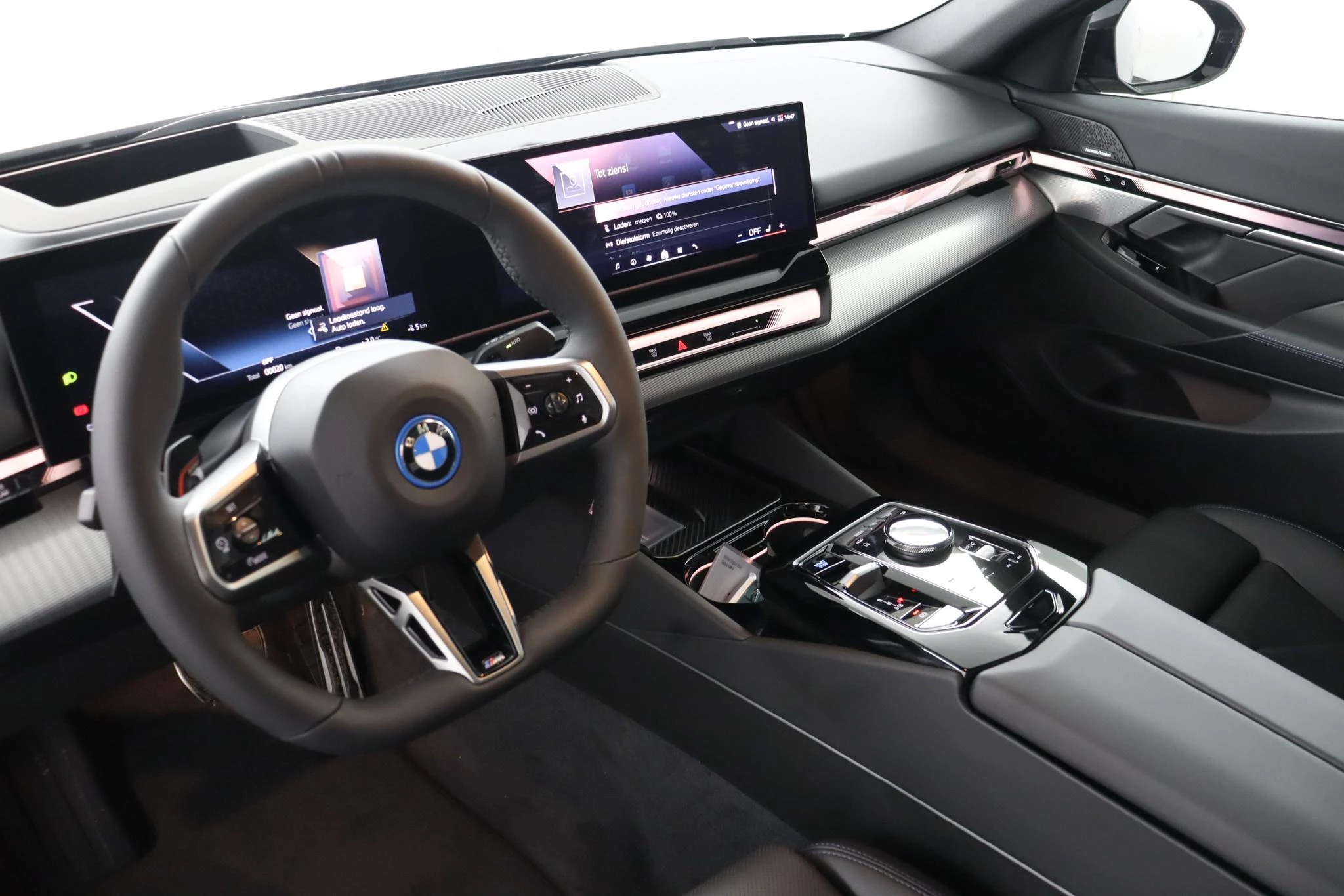 Hoofdafbeelding BMW i5