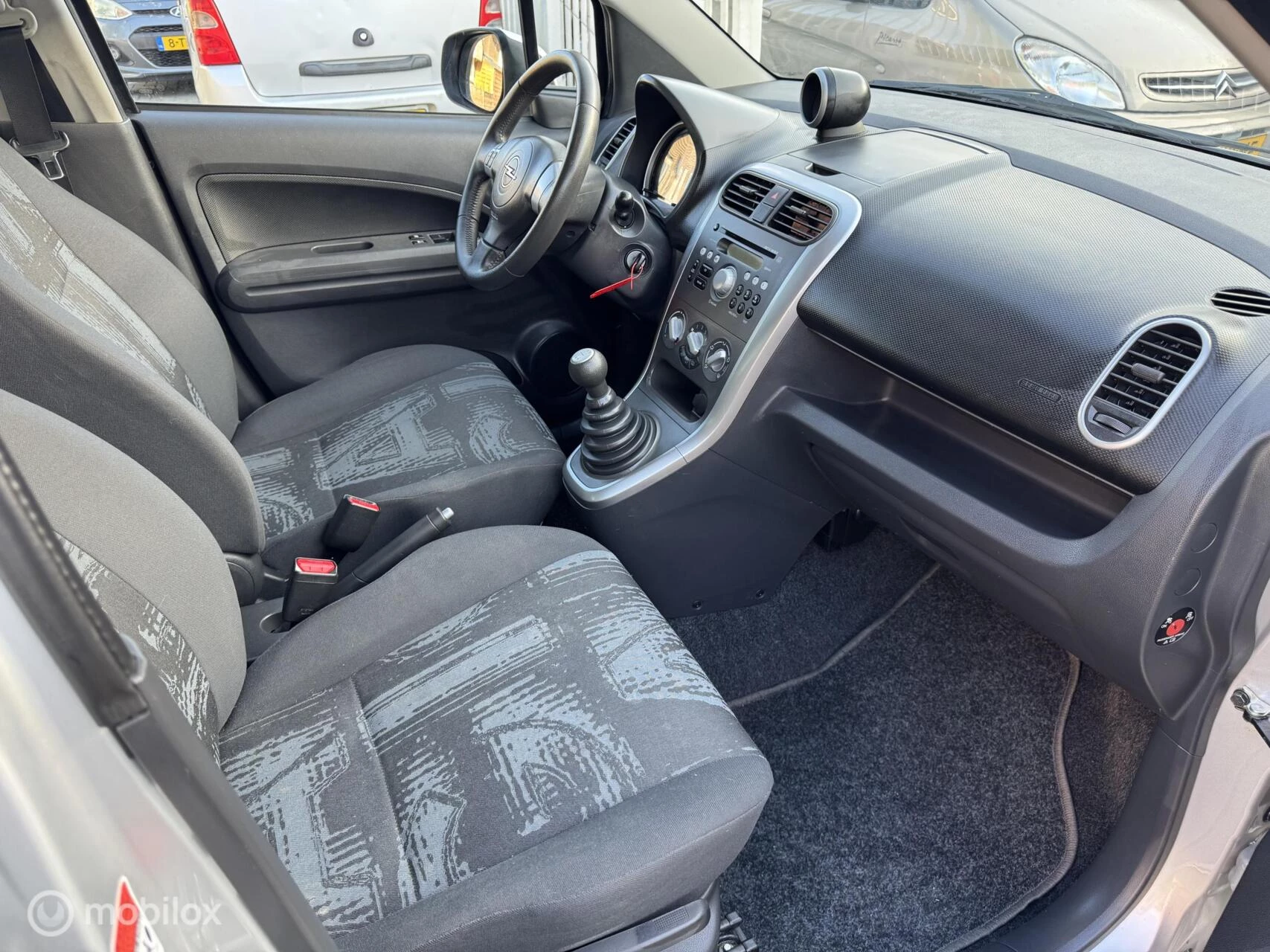 Hoofdafbeelding Opel Agila