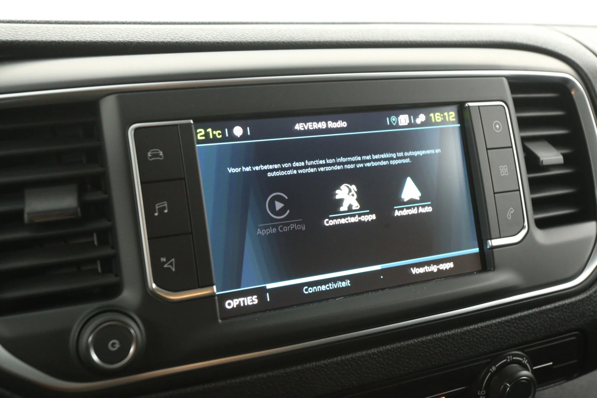 Hoofdafbeelding Peugeot e-Expert