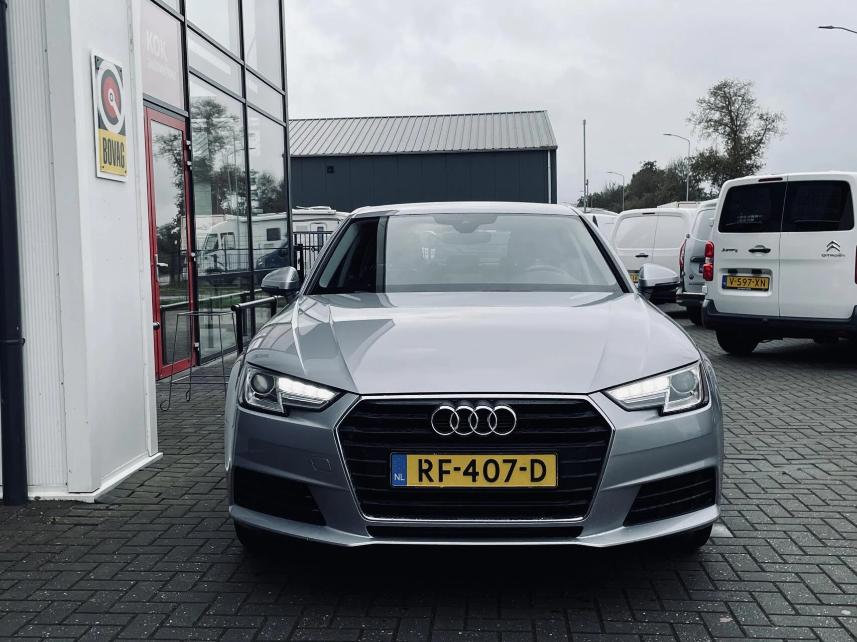 Hoofdafbeelding Audi A4