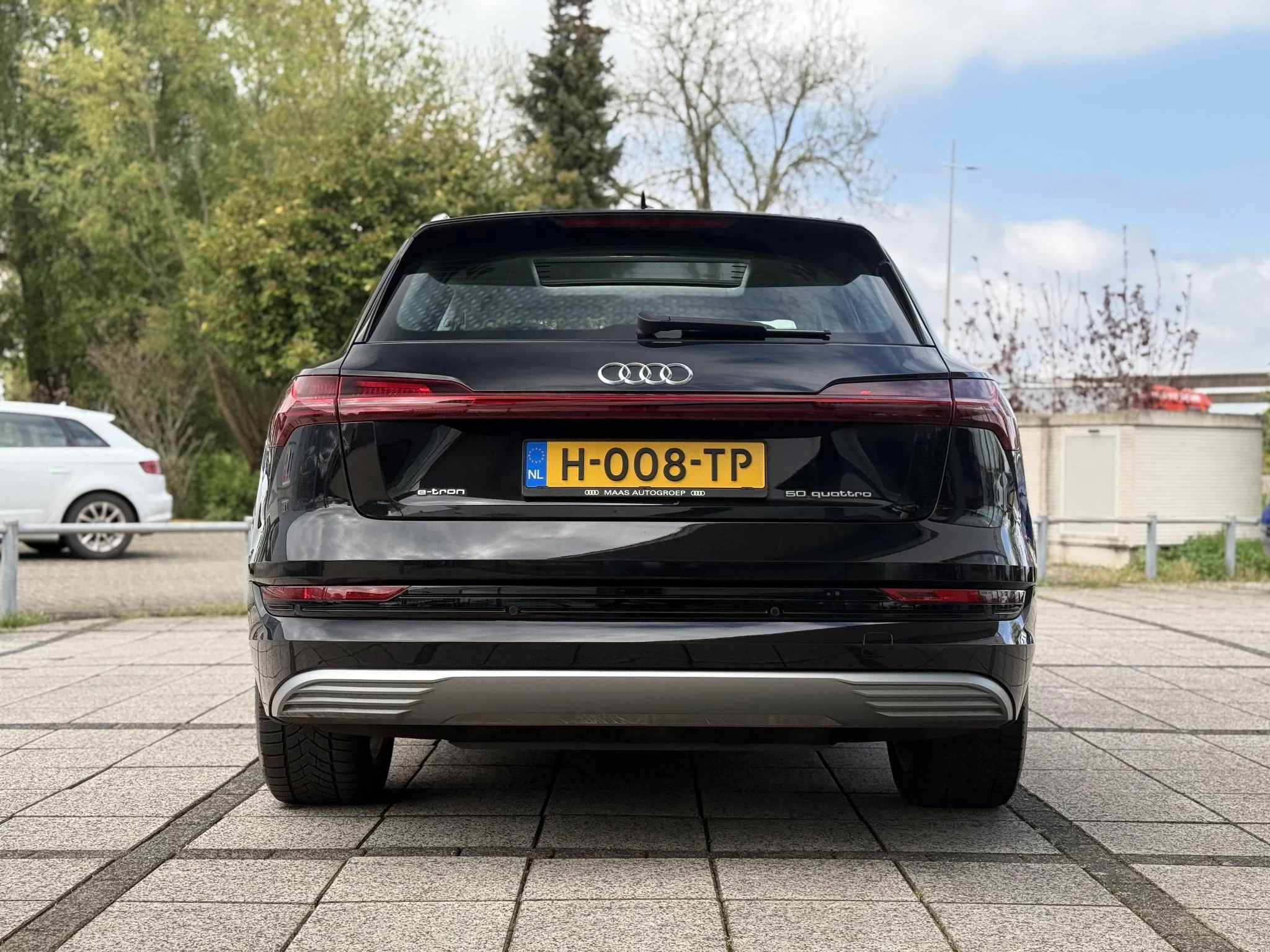 Hoofdafbeelding Audi e-tron