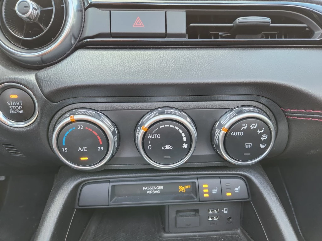 Hoofdafbeelding Mazda MX-5