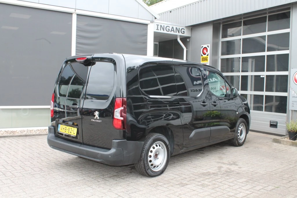 Hoofdafbeelding Peugeot Partner