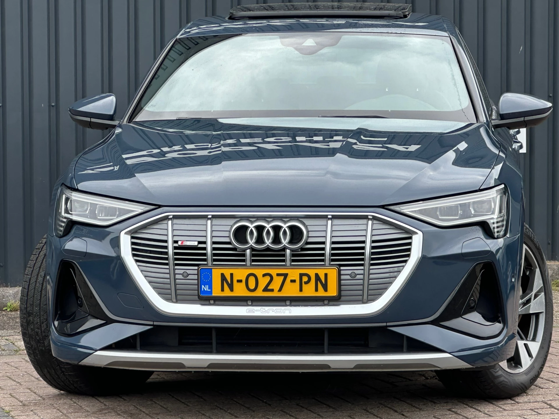 Hoofdafbeelding Audi e-tron