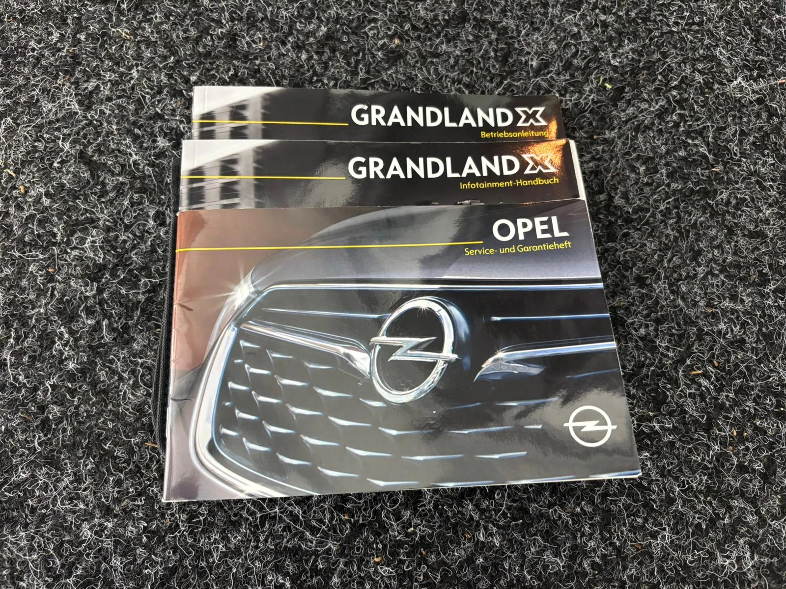 Hoofdafbeelding Opel Grandland X