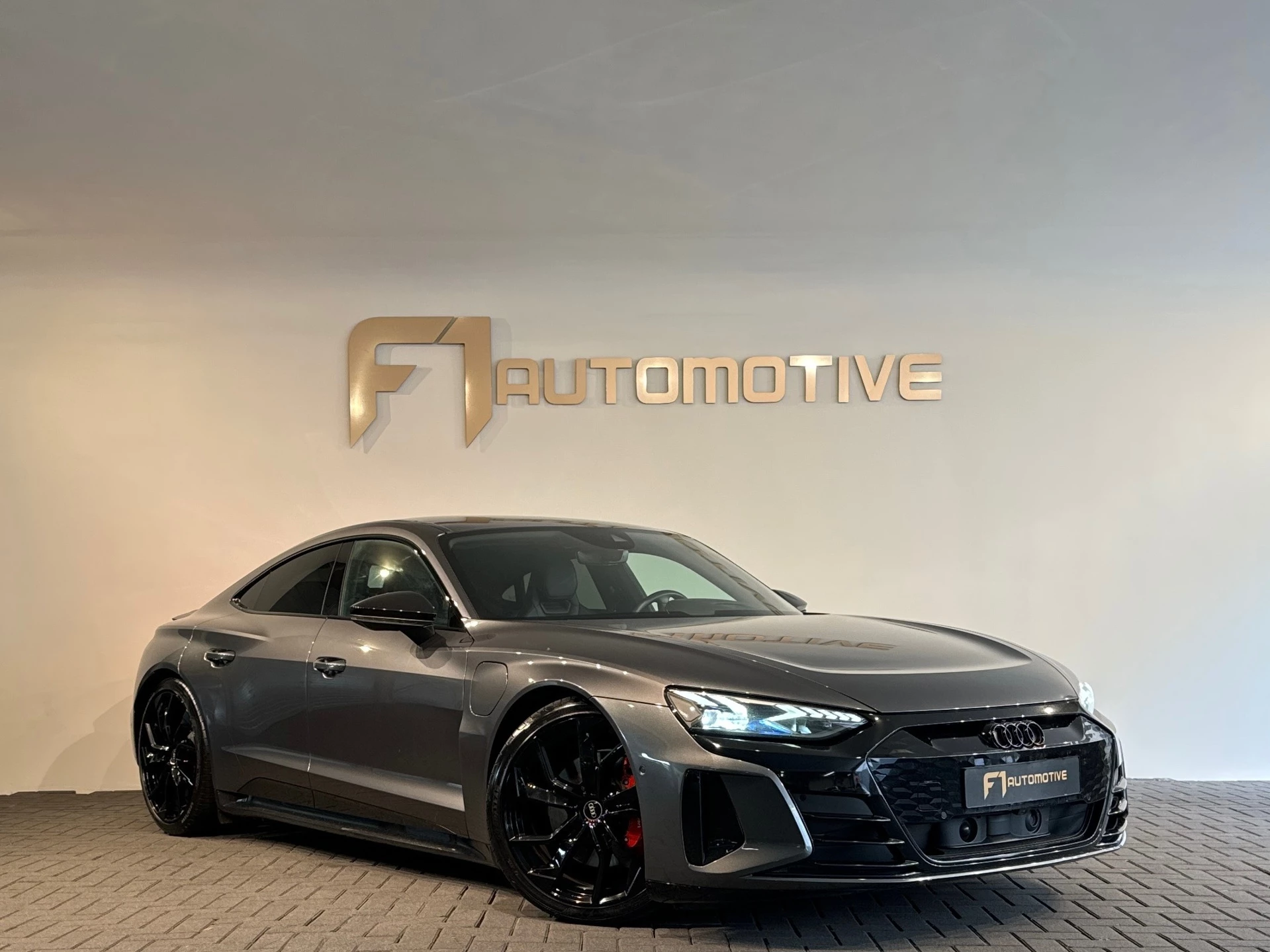 Hoofdafbeelding Audi e-tron GT