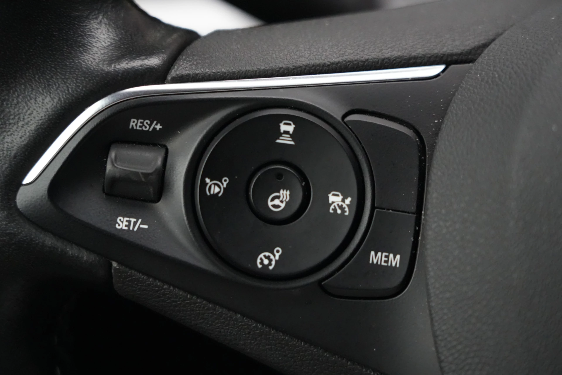 Hoofdafbeelding Opel Mokka-e