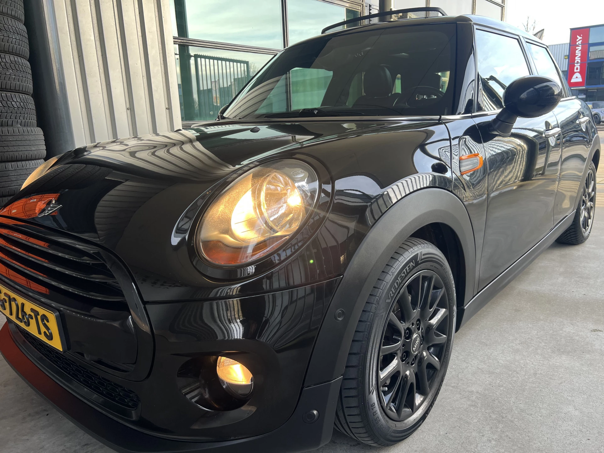 Hoofdafbeelding MINI Cooper
