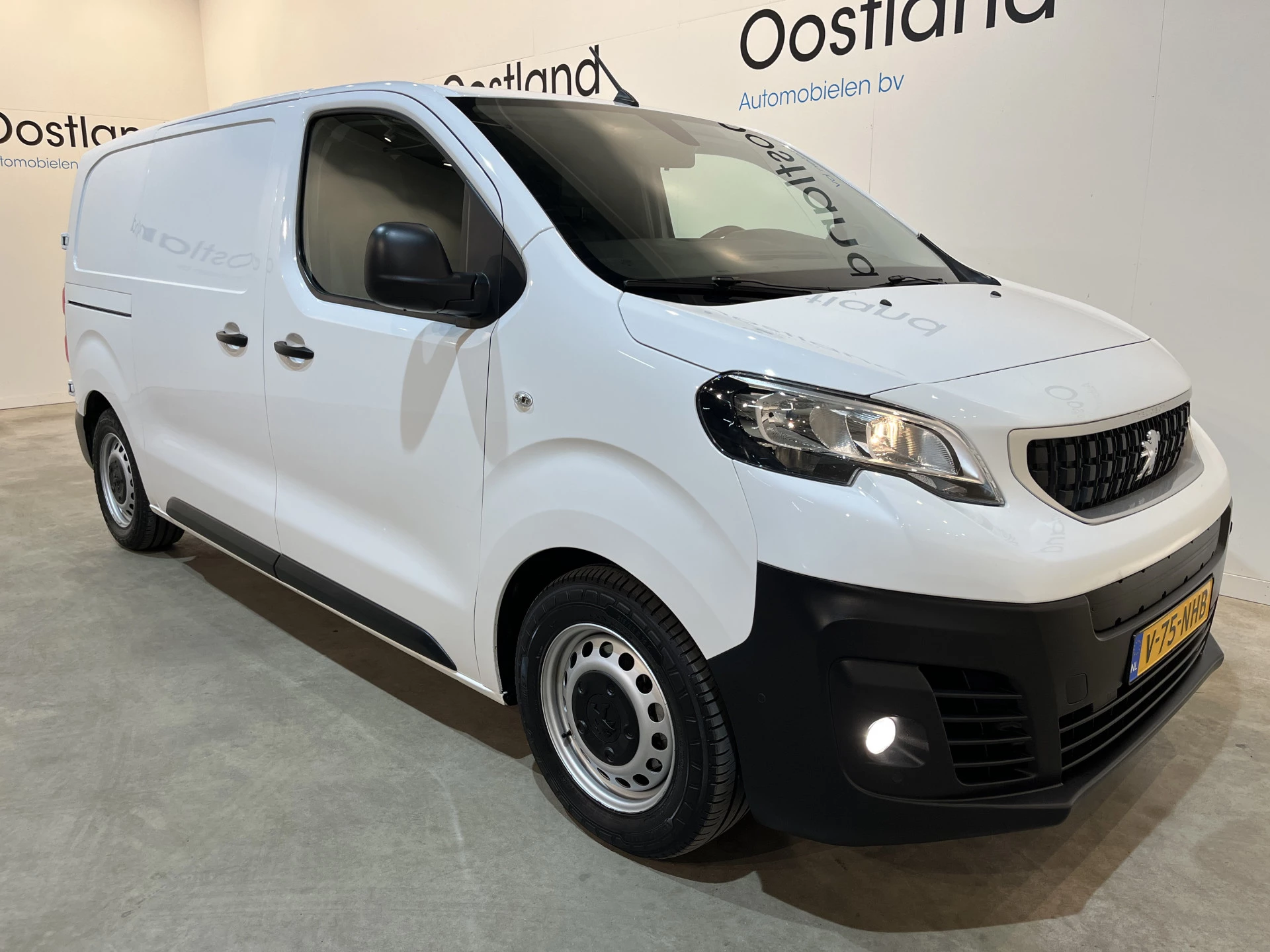 Hoofdafbeelding Peugeot e-Expert