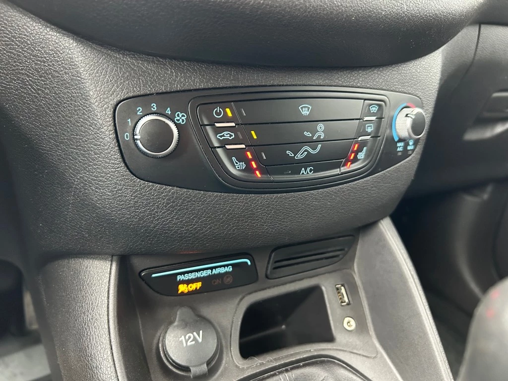 Hoofdafbeelding Ford Transit Courier