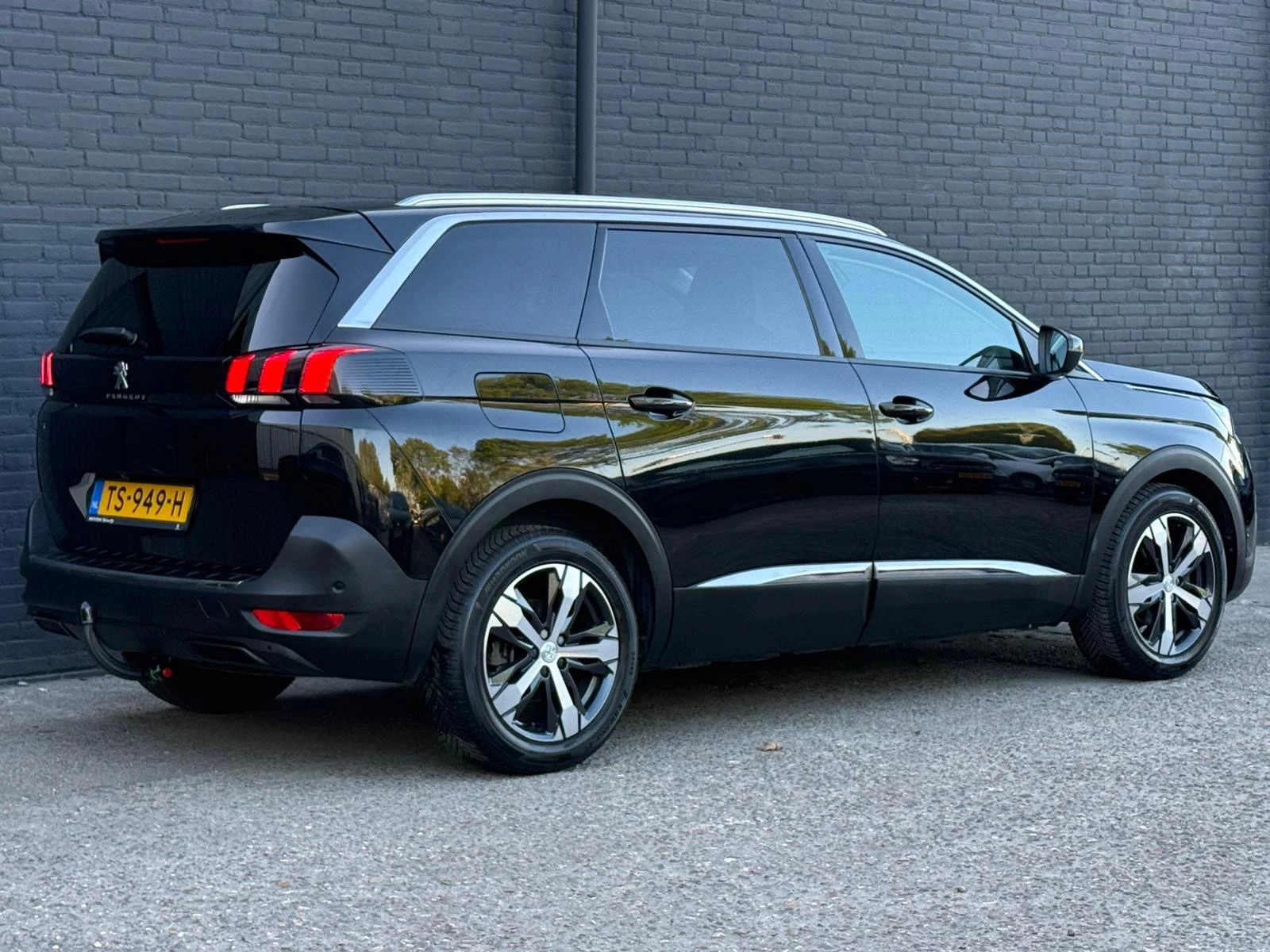 Hoofdafbeelding Peugeot 5008