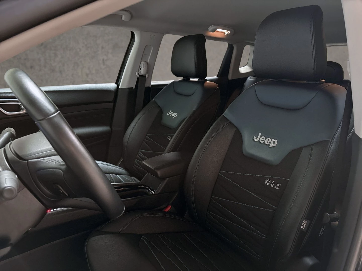 Hoofdafbeelding Jeep Compass