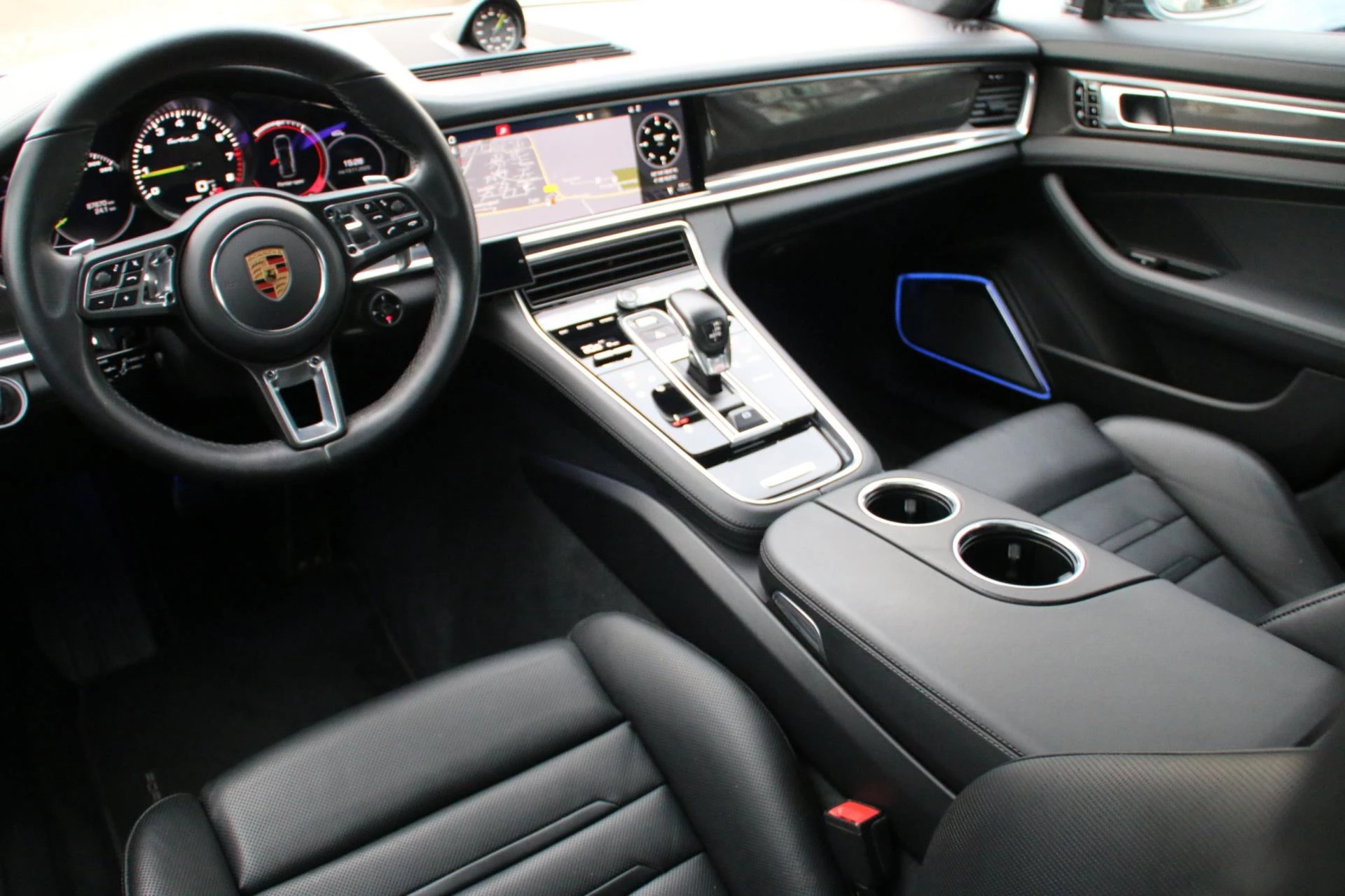 Hoofdafbeelding Porsche Panamera