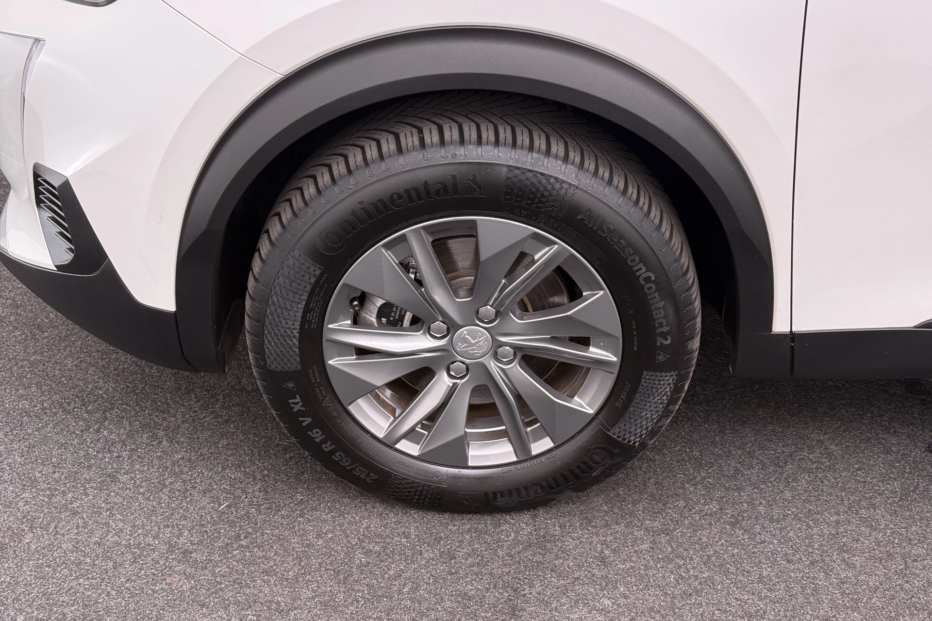 Hoofdafbeelding Peugeot e-2008