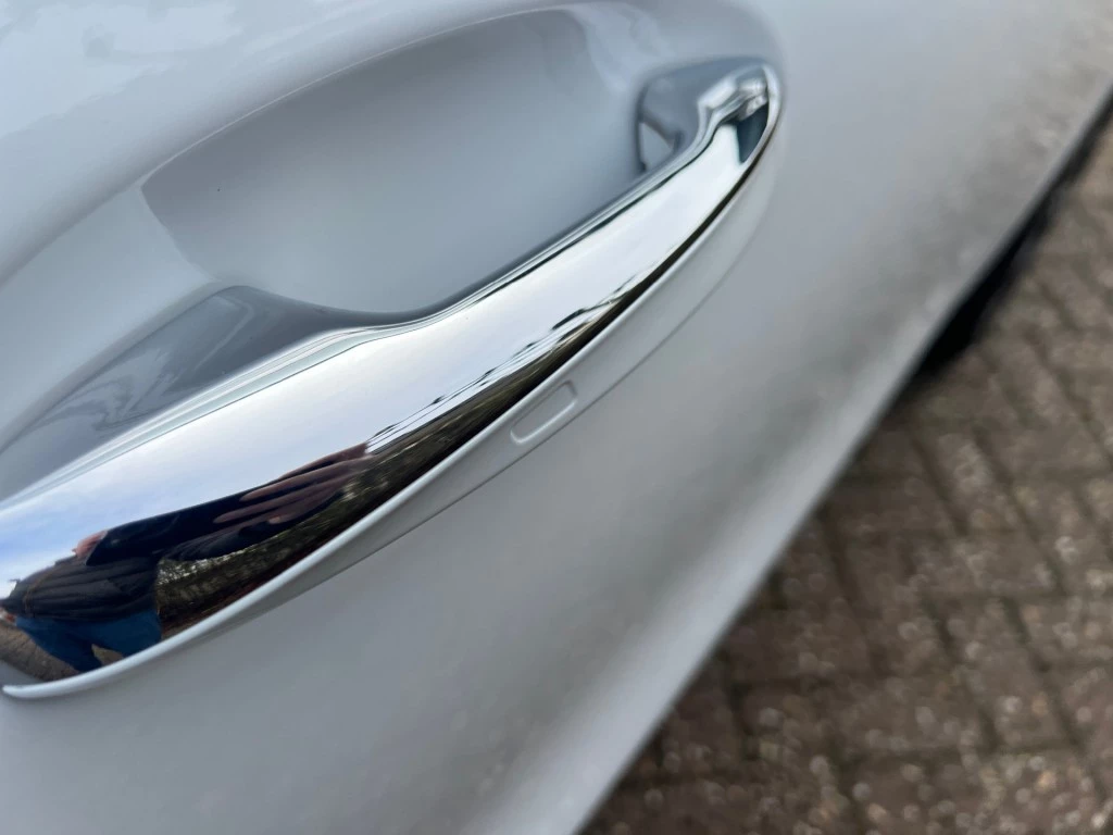 Hoofdafbeelding Mercedes-Benz EQA