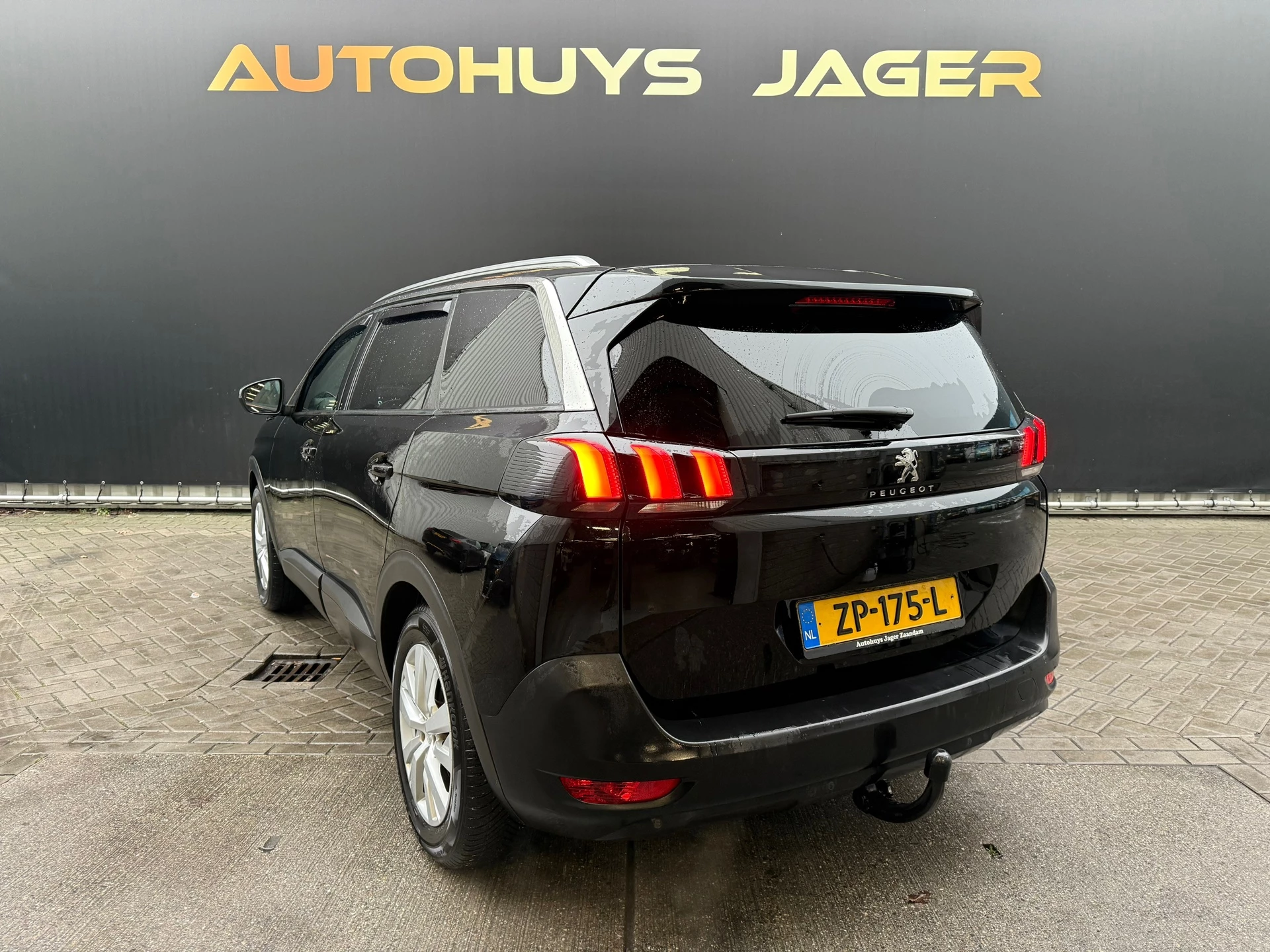 Hoofdafbeelding Peugeot 5008