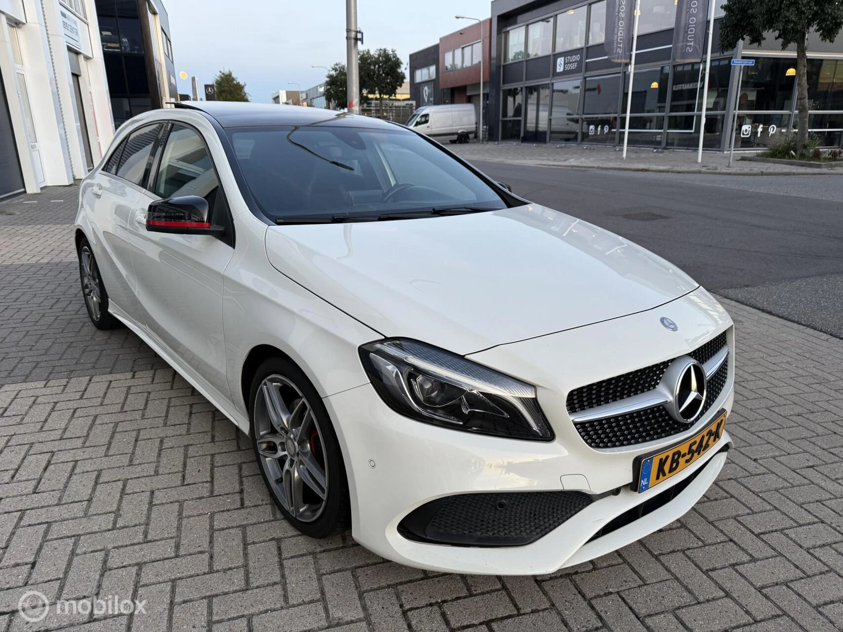 Hoofdafbeelding Mercedes-Benz A-Klasse