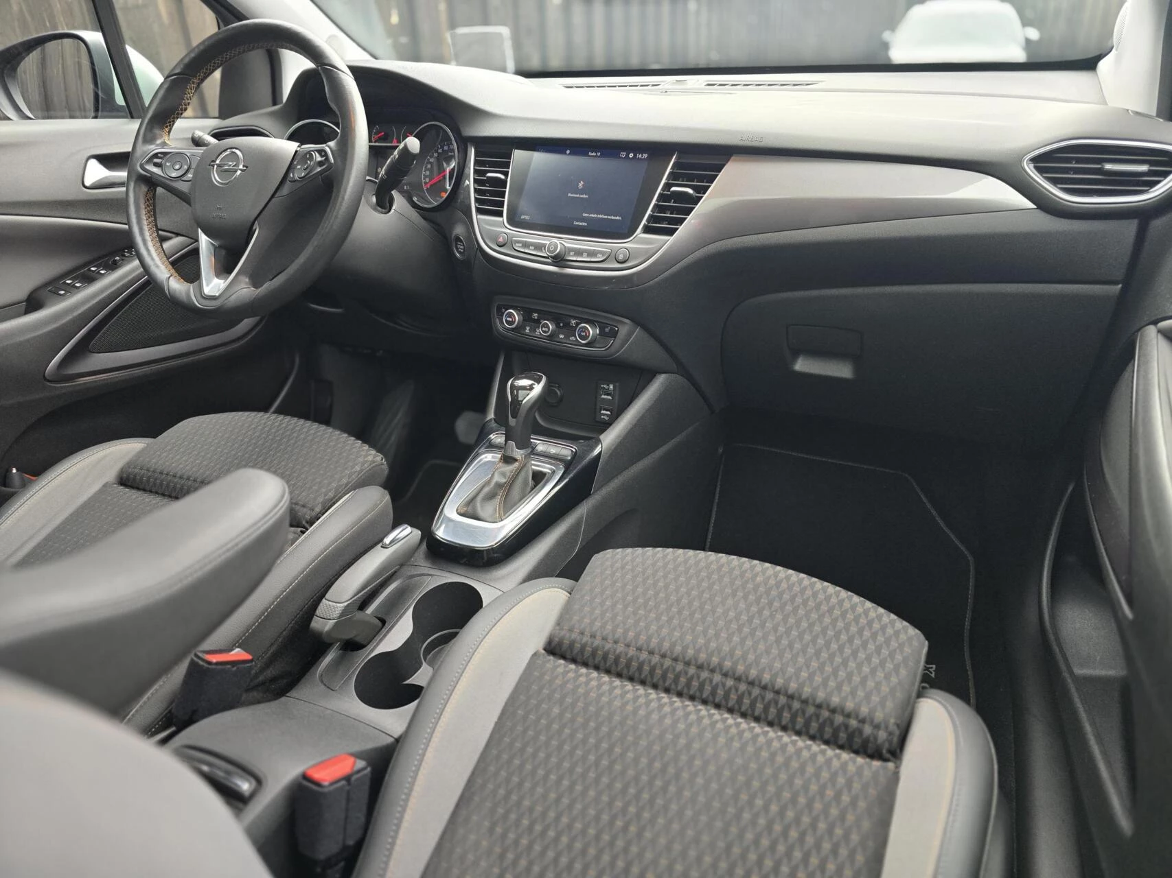 Hoofdafbeelding Opel Crossland X