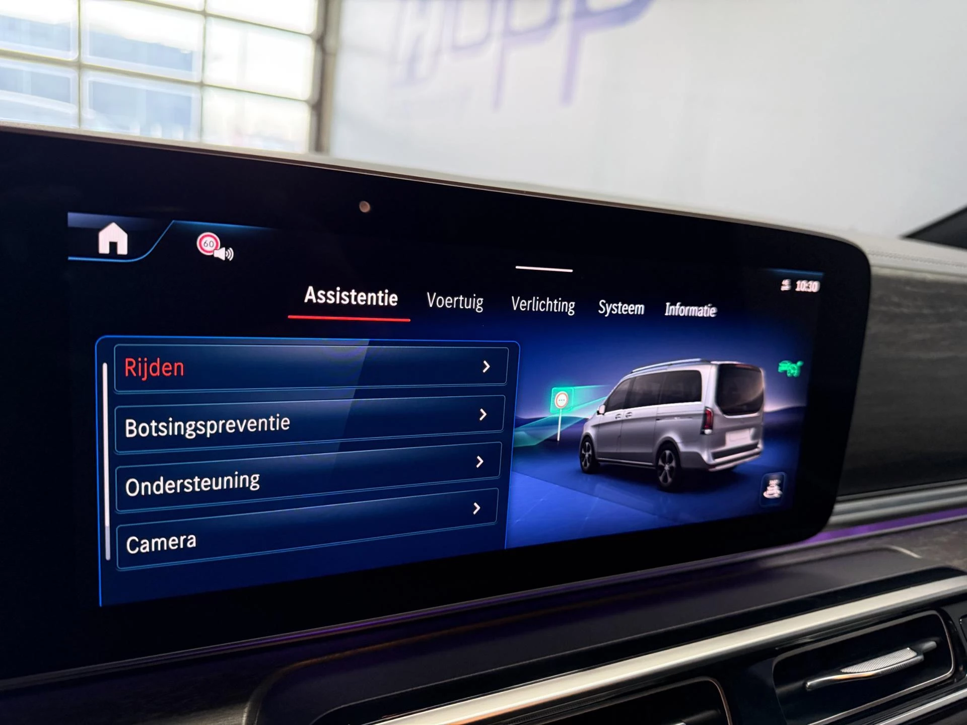 Hoofdafbeelding Mercedes-Benz EQV