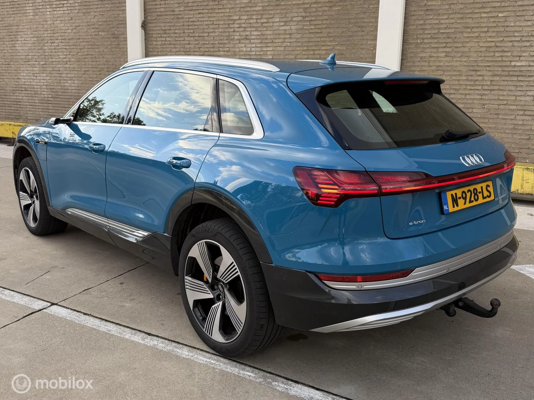Hoofdafbeelding Audi e-tron
