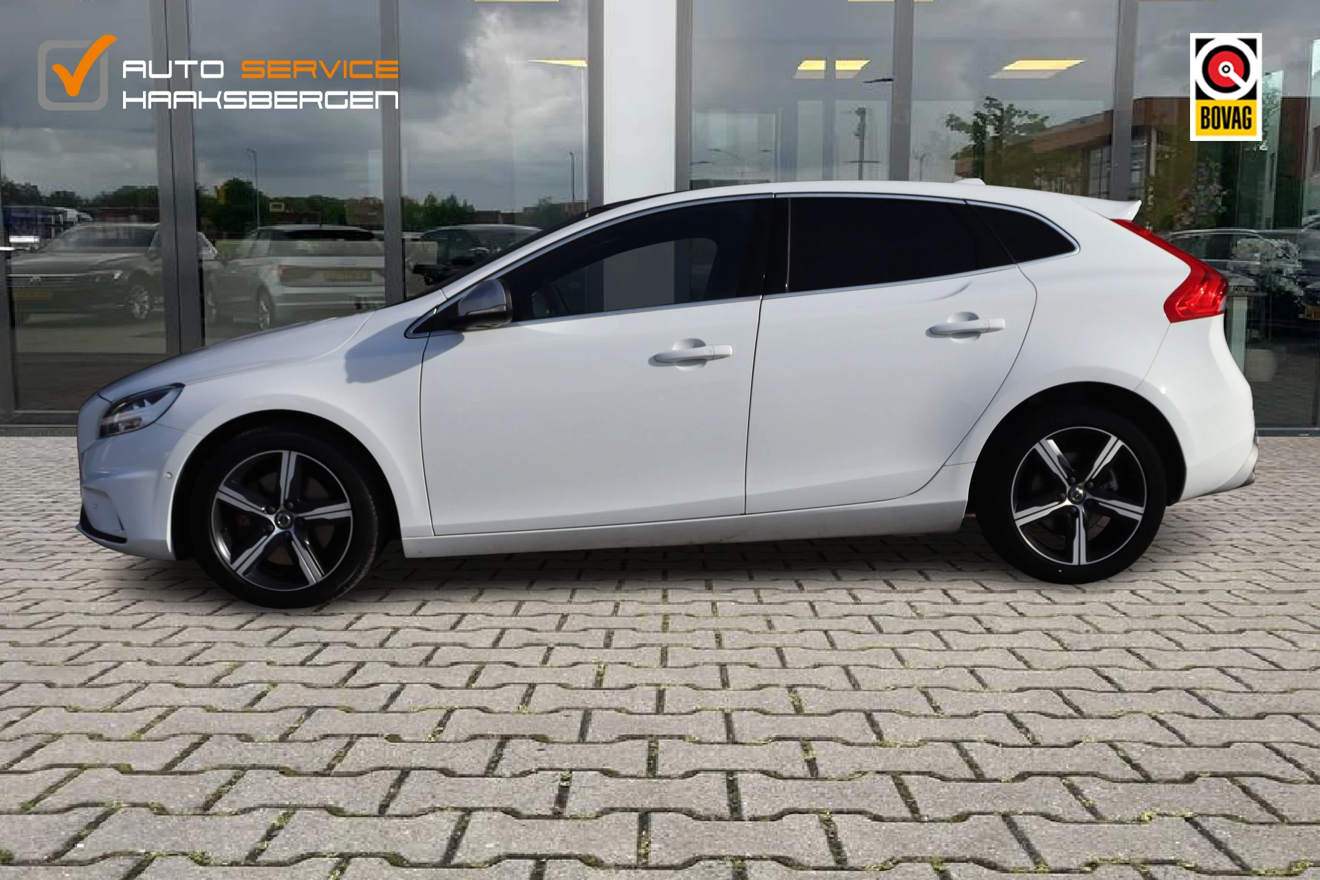 Hoofdafbeelding Volvo V40