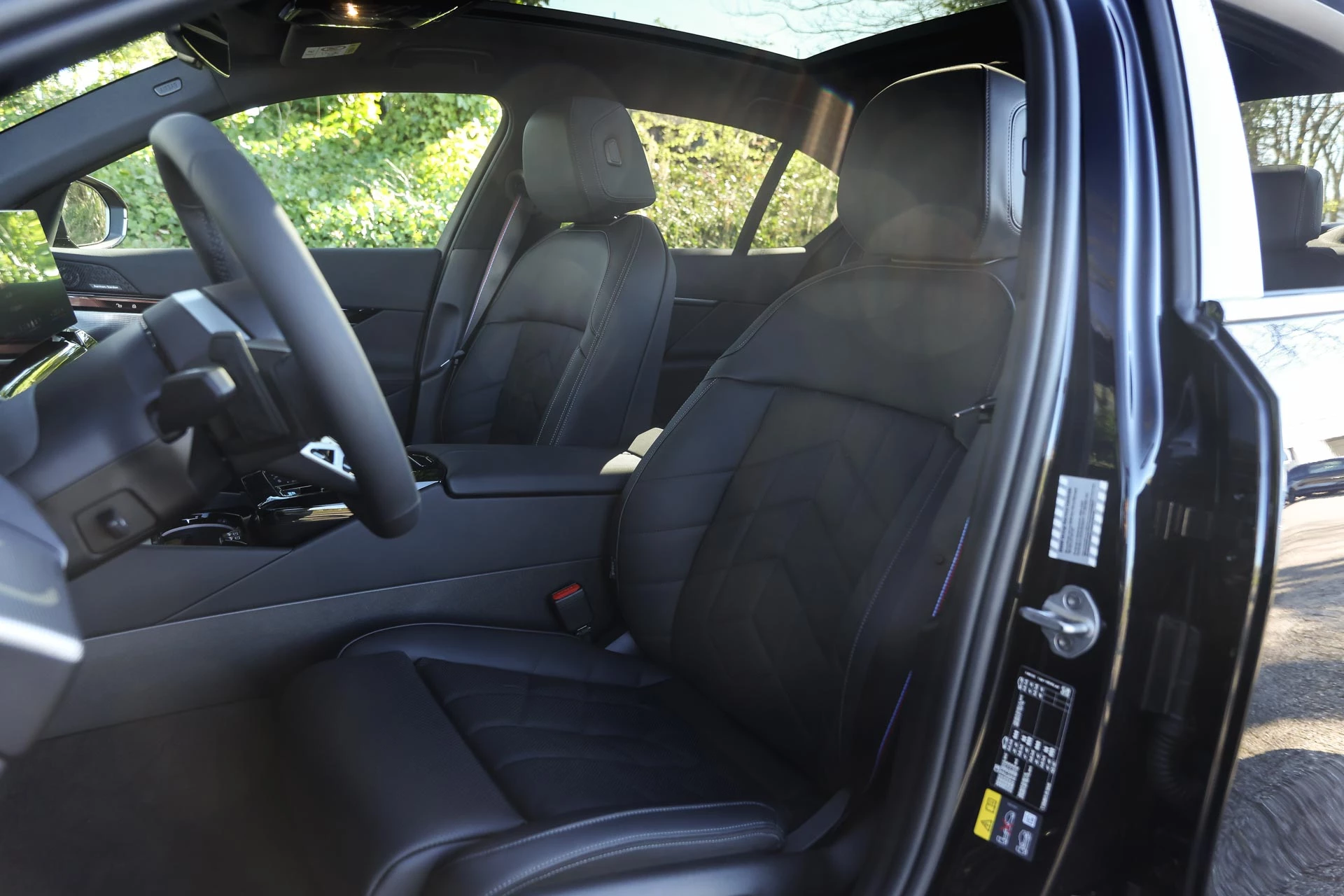 Hoofdafbeelding BMW i5