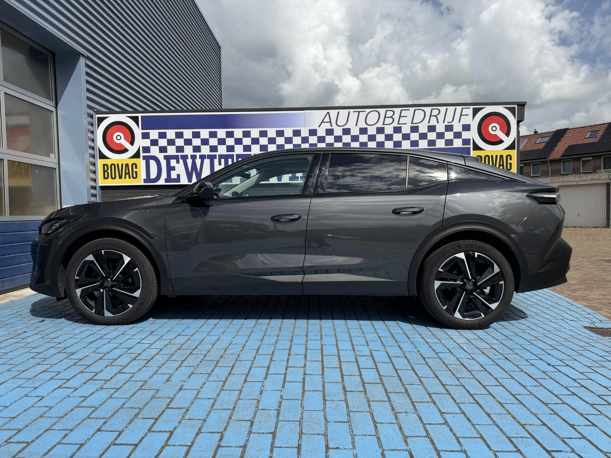 Hoofdafbeelding Peugeot 408