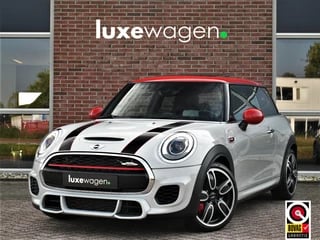 MINI Cooper Mini 2.0 John Works 231pk Pano H/K HUD JCW-zetels