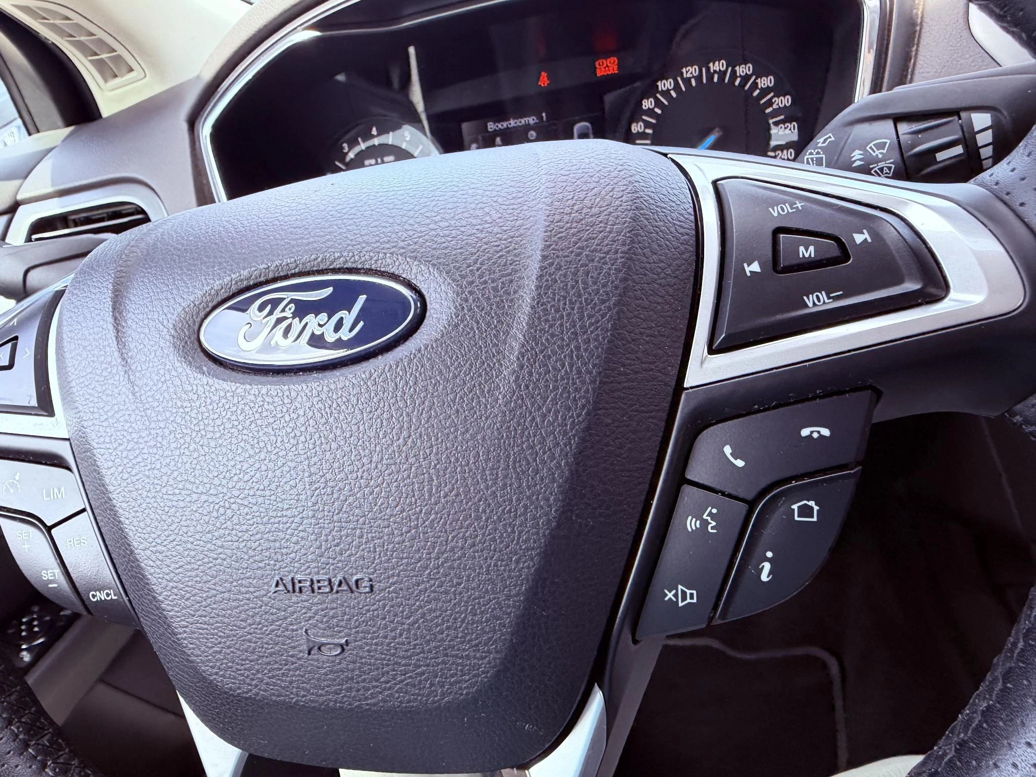 Hoofdafbeelding Ford Mondeo