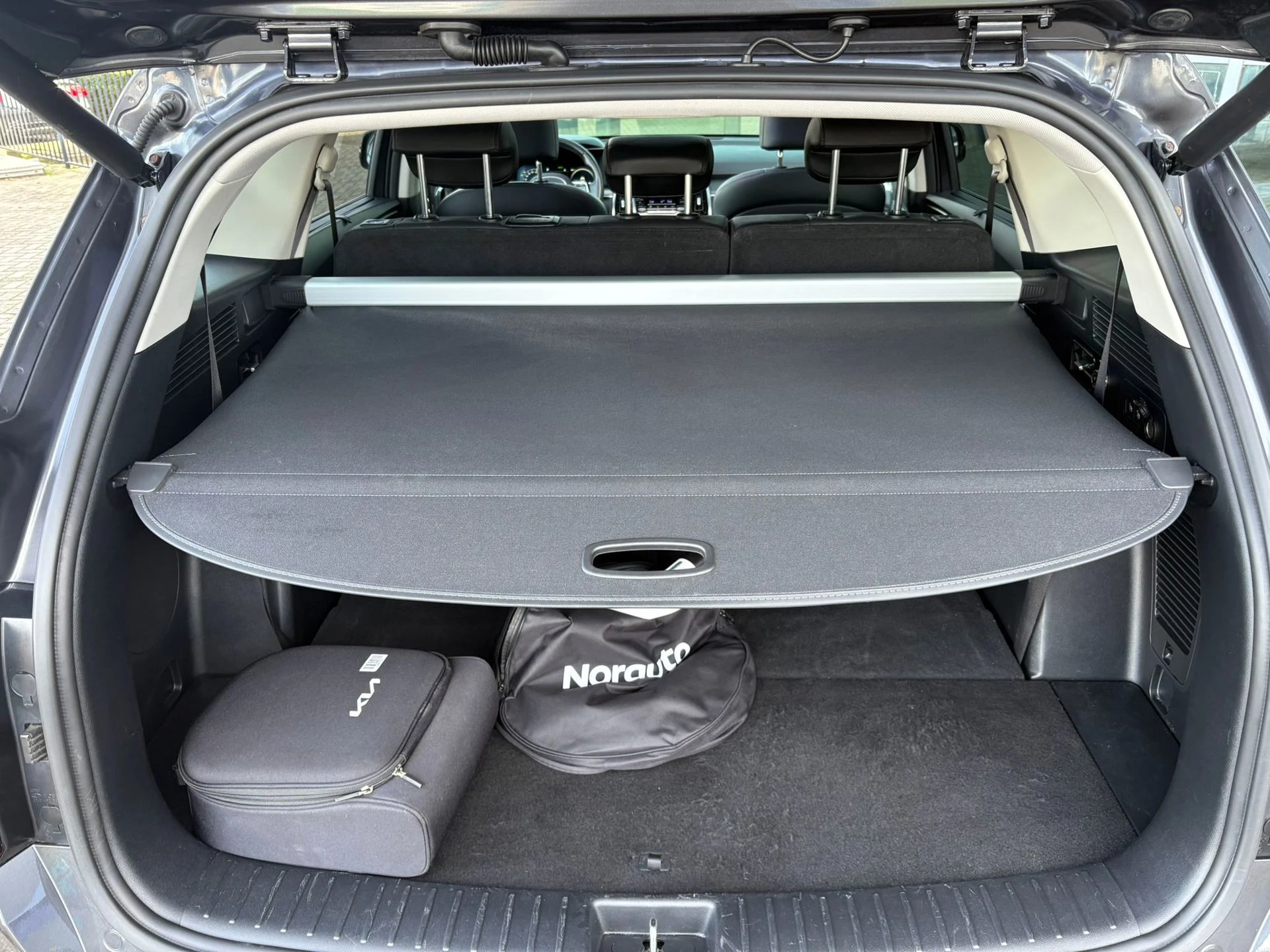 Hoofdafbeelding Kia Sorento