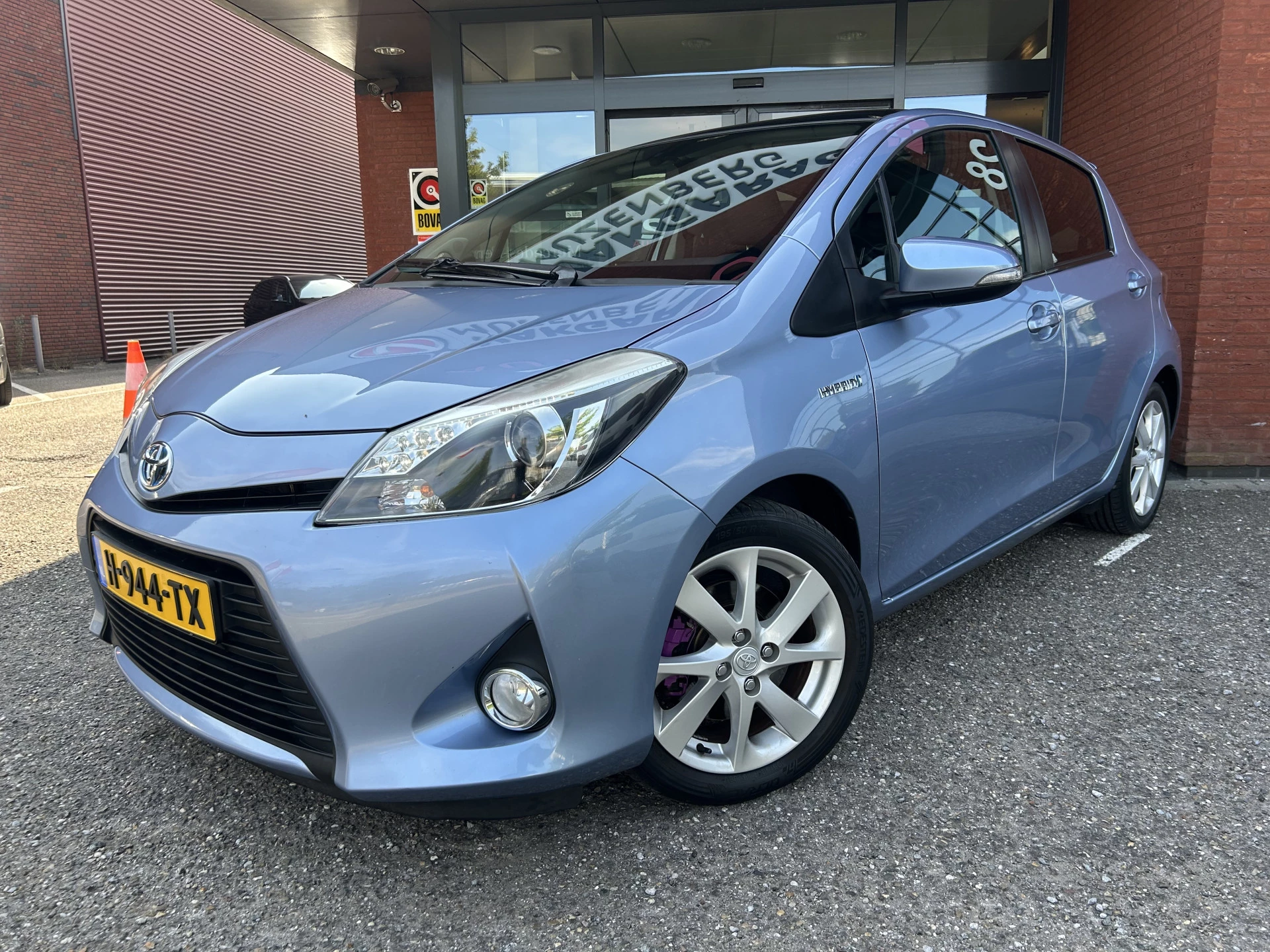 Hoofdafbeelding Toyota Yaris
