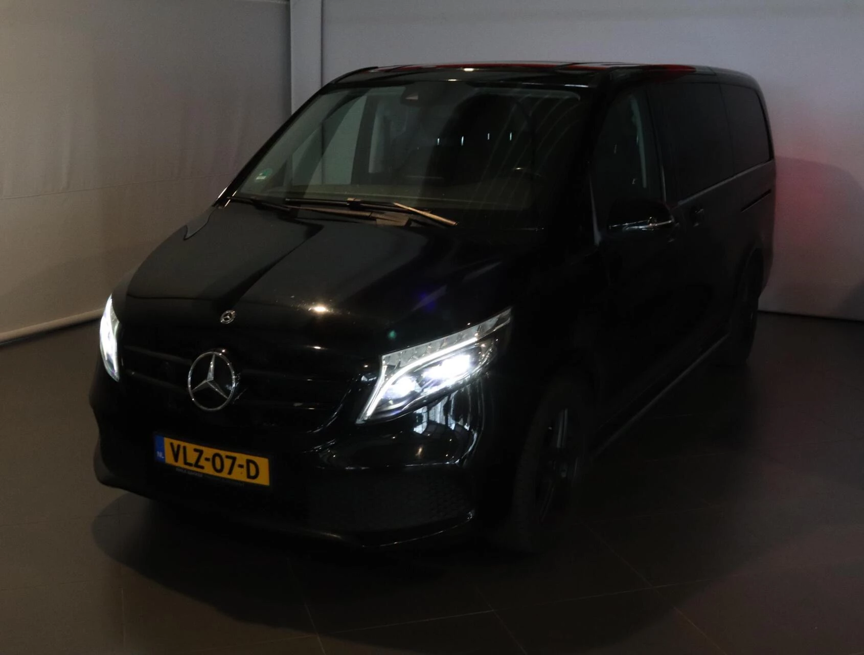 Hoofdafbeelding Mercedes-Benz V-Klasse