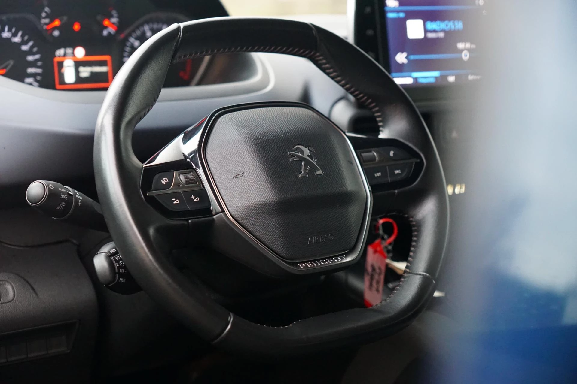 Hoofdafbeelding Peugeot Rifter