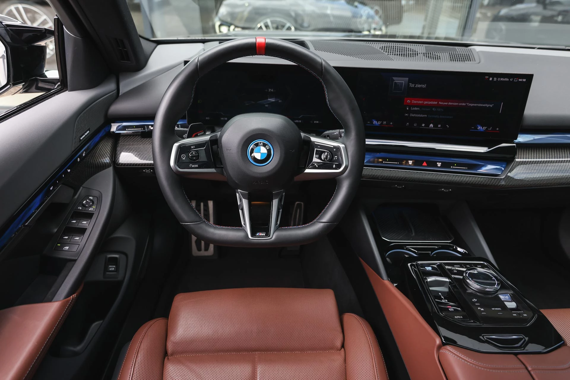 Hoofdafbeelding BMW i5