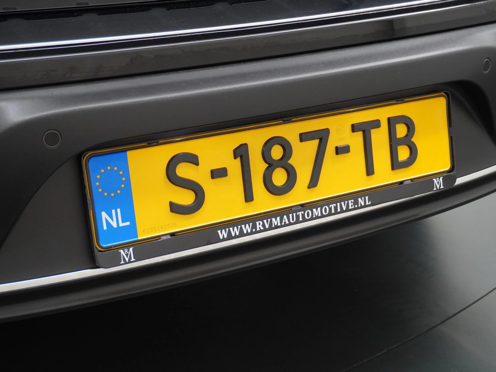 Hoofdafbeelding Mercedes-Benz EQB